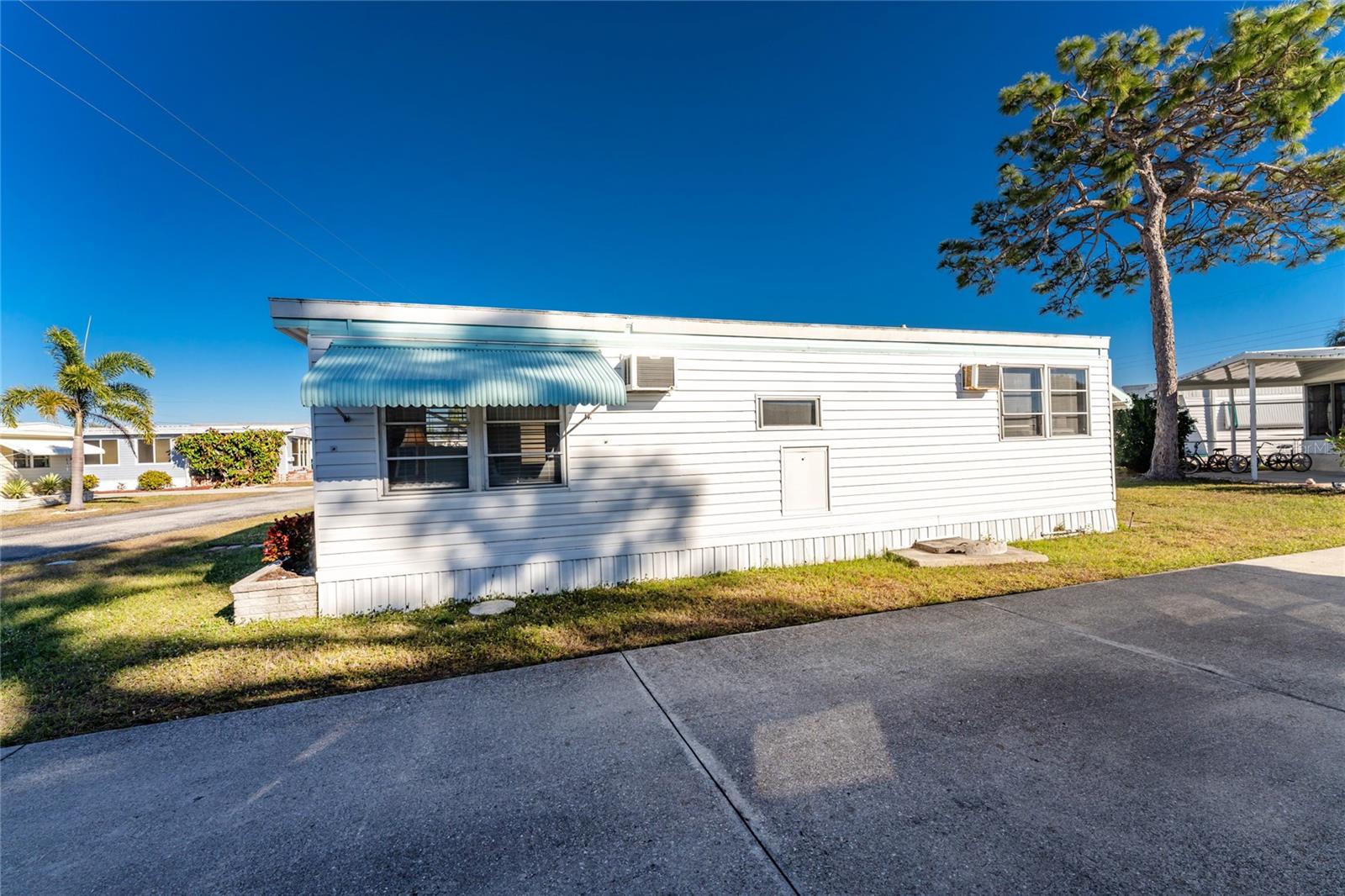 BROOK TO BAY - Residential