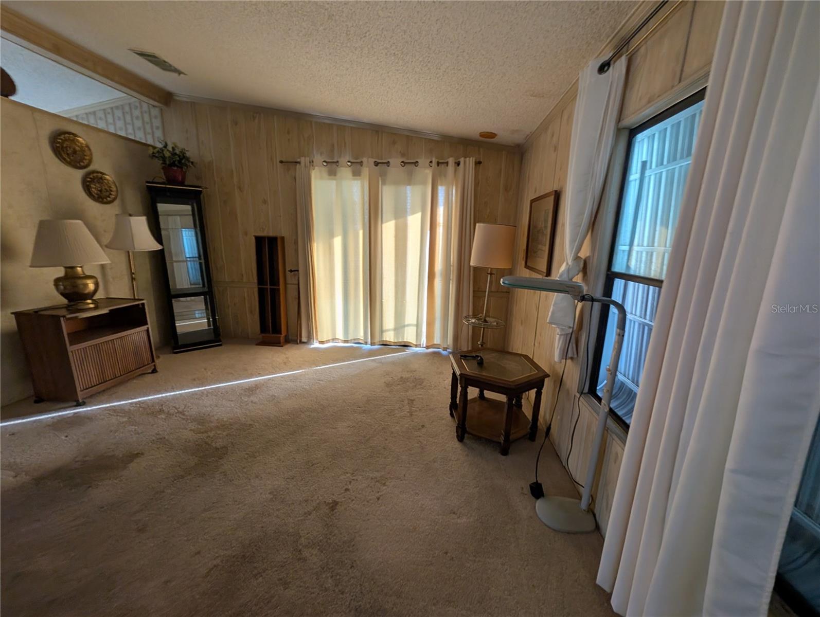 FAIR LANE ACRES SECOND ADD - Residential