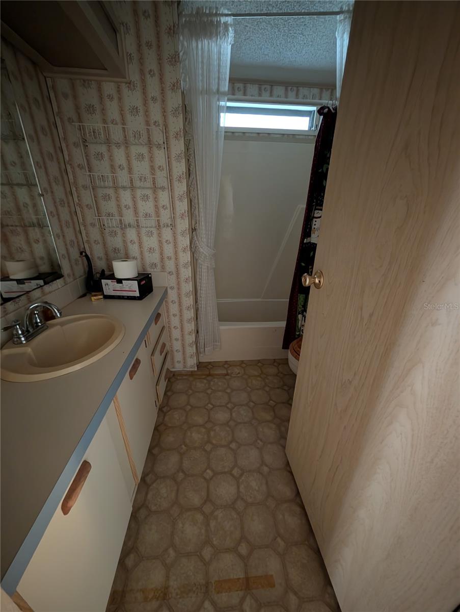 FAIR LANE ACRES SECOND ADD - Residential