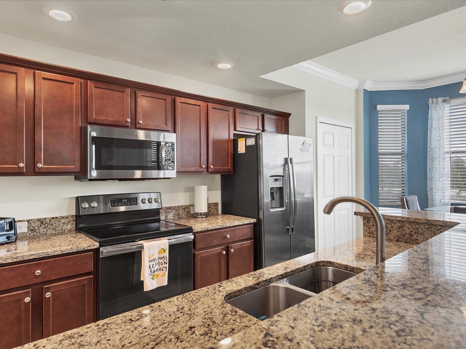 TERRACE I AT LAKEWOOD NATIONAL PH 2 - Residential Lease