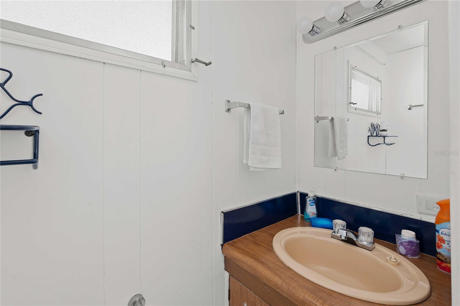 BETMAR ACRES - Residential