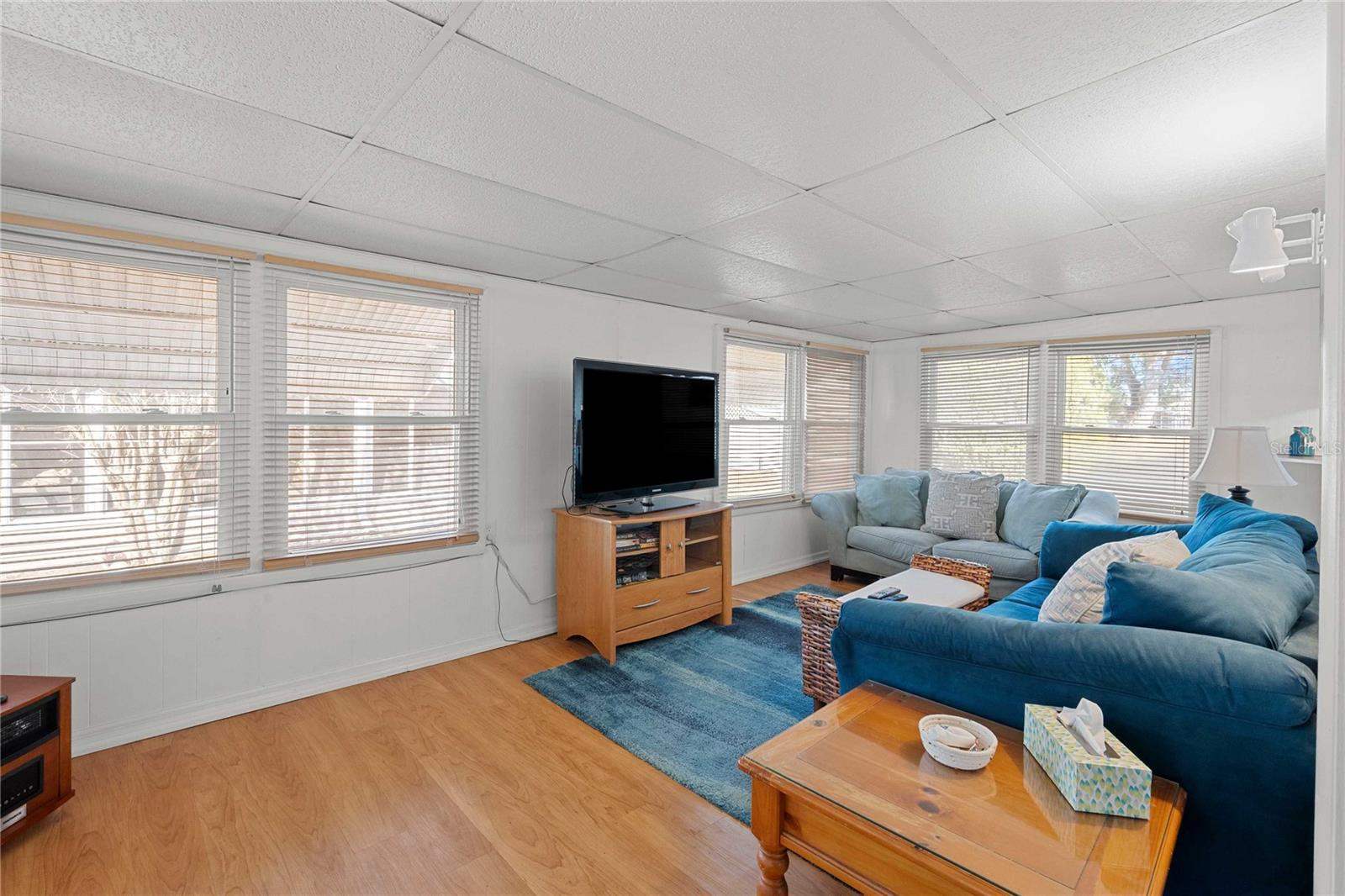 BETMAR ACRES - Residential