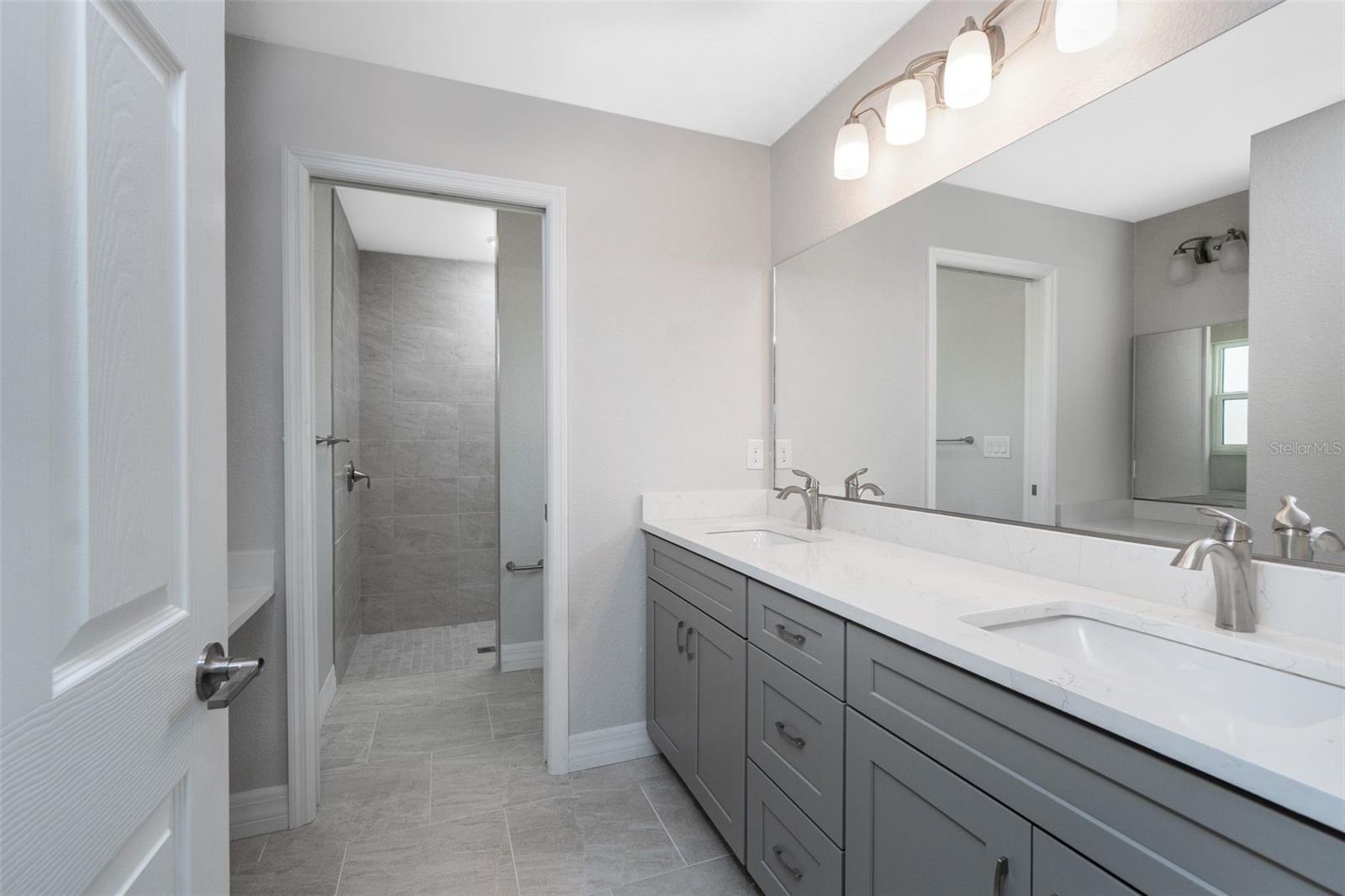 1586 - PORT CHARLOTTE SUB 32 - Residential