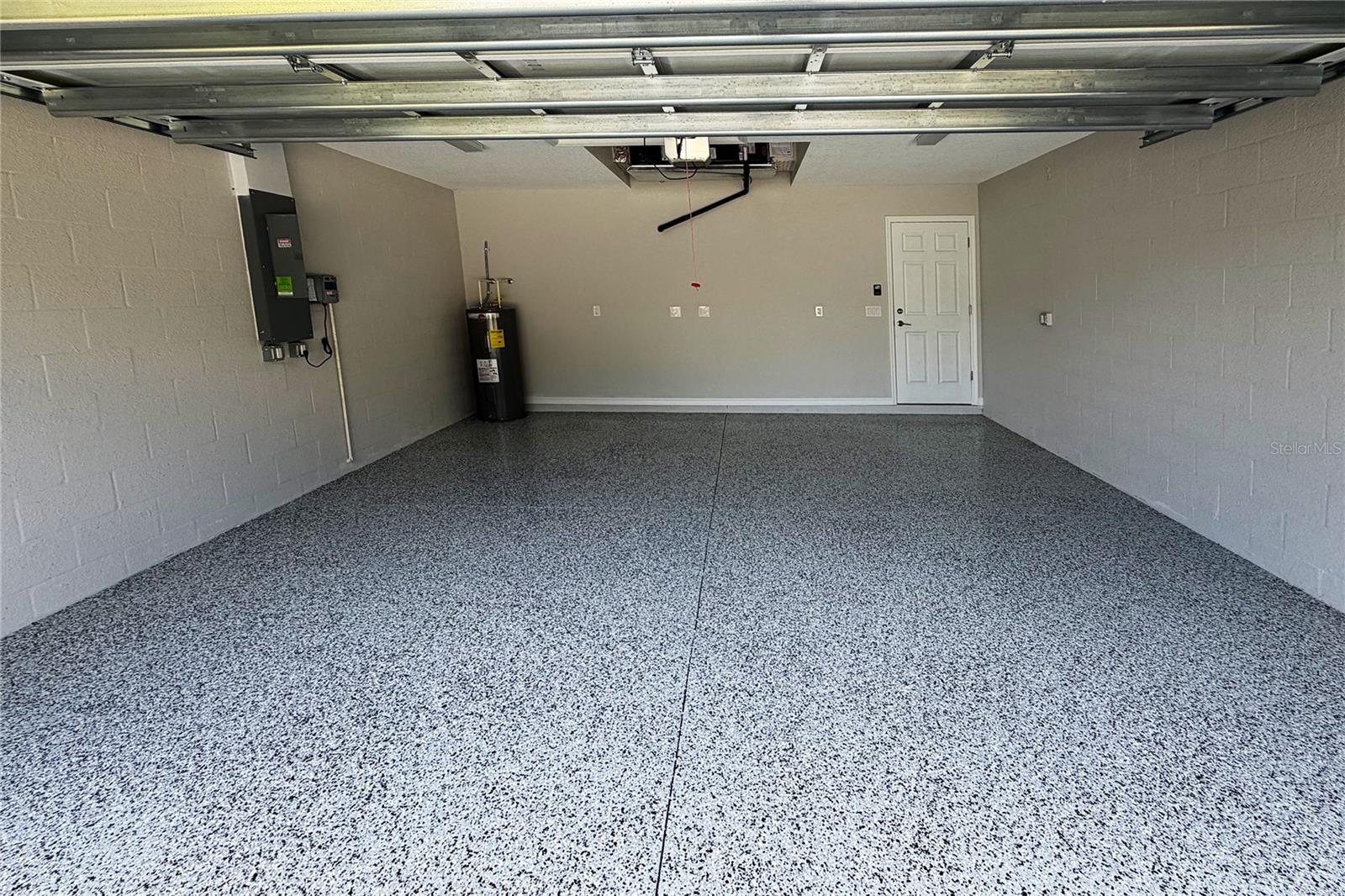 1586 - PORT CHARLOTTE SUB 32 - Residential