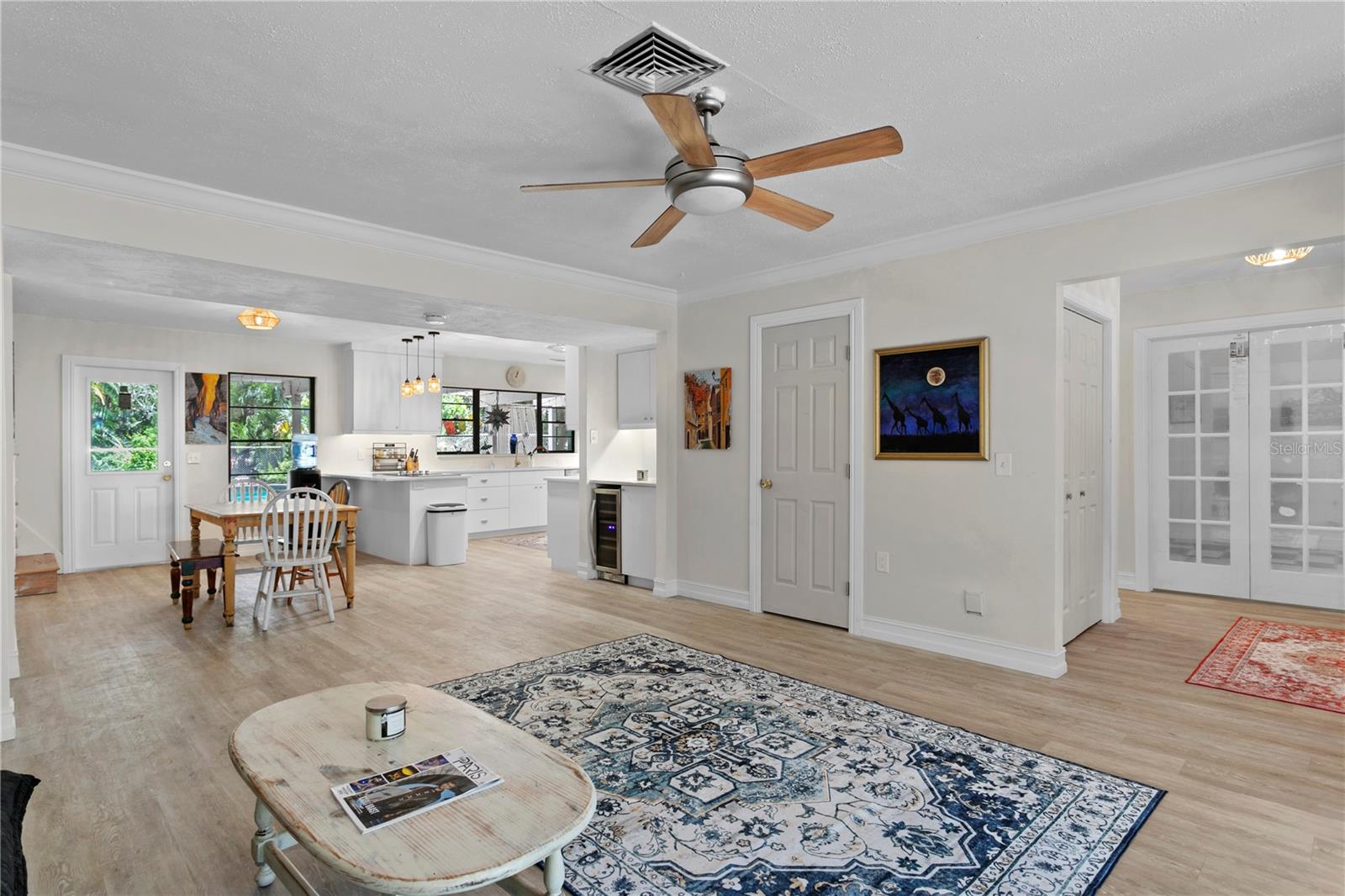 716 HICKORY DRIVE