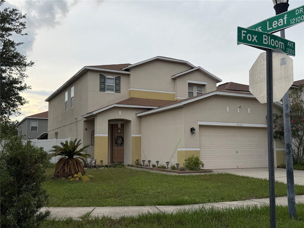 Photo of 12139 Fox Bloom Avenue, Gibsonton, FL 33534 (MLS # TB8527961)