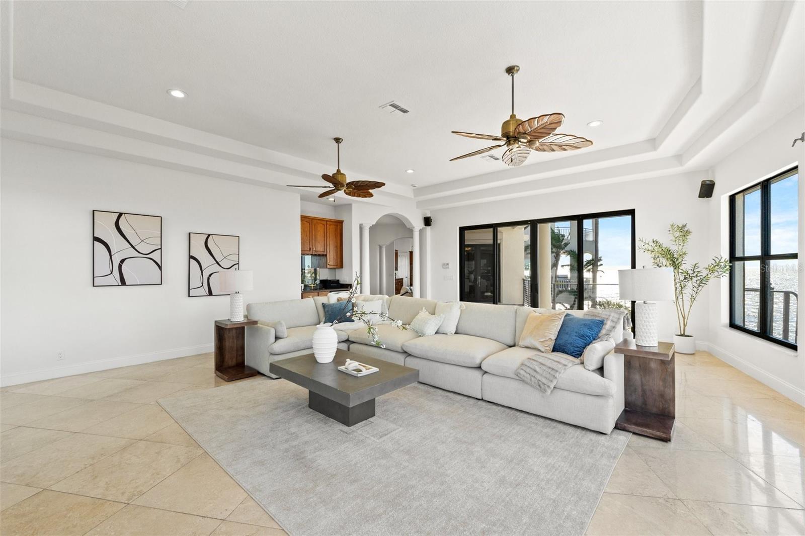 SYMPHONY ISLES UNIT FIVE - Residential