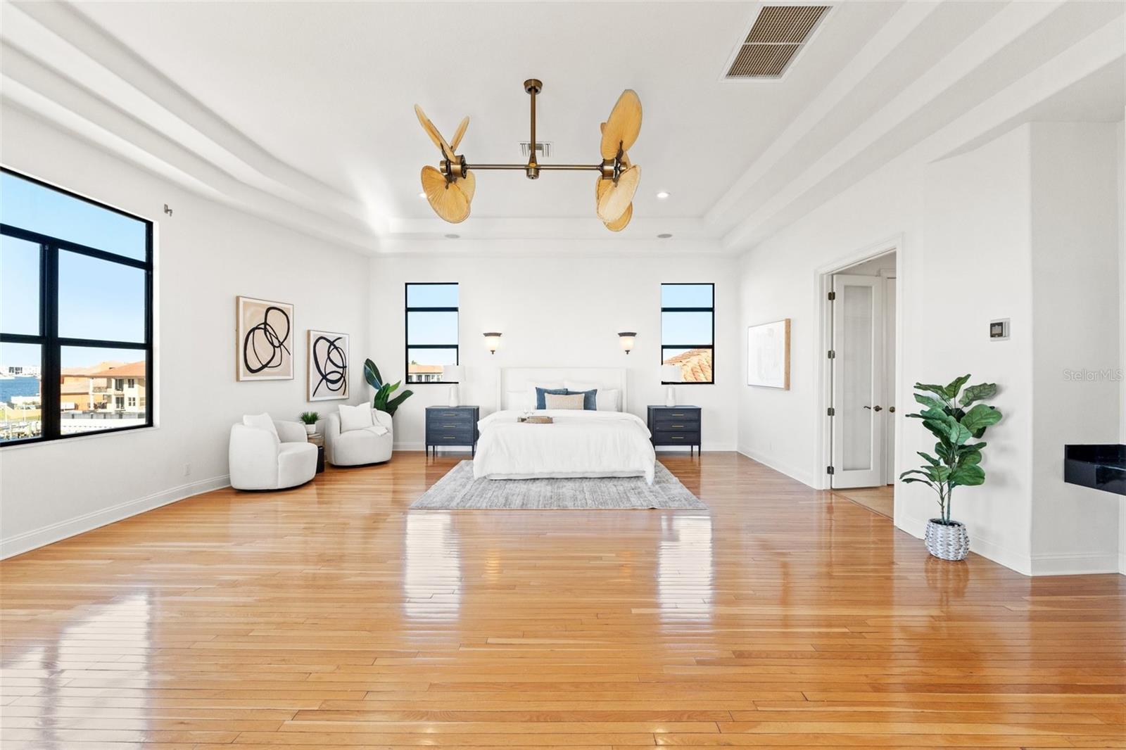 SYMPHONY ISLES UNIT FIVE - Residential