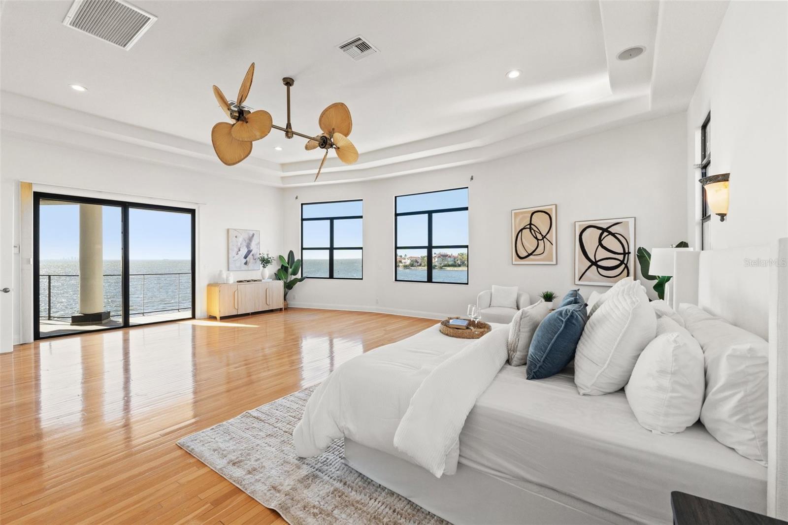 SYMPHONY ISLES UNIT FIVE - Residential