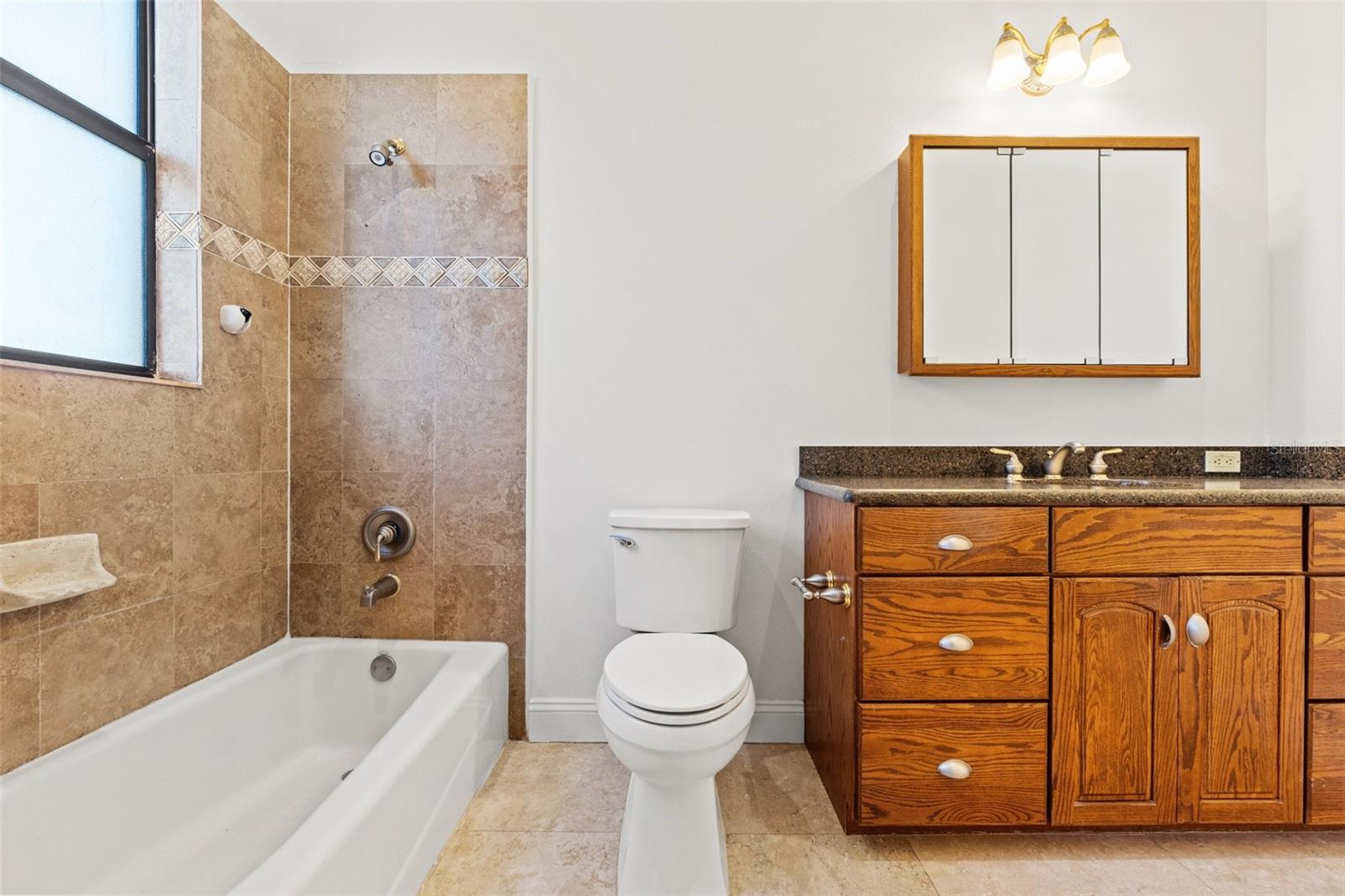 SYMPHONY ISLES UNIT FIVE - Residential