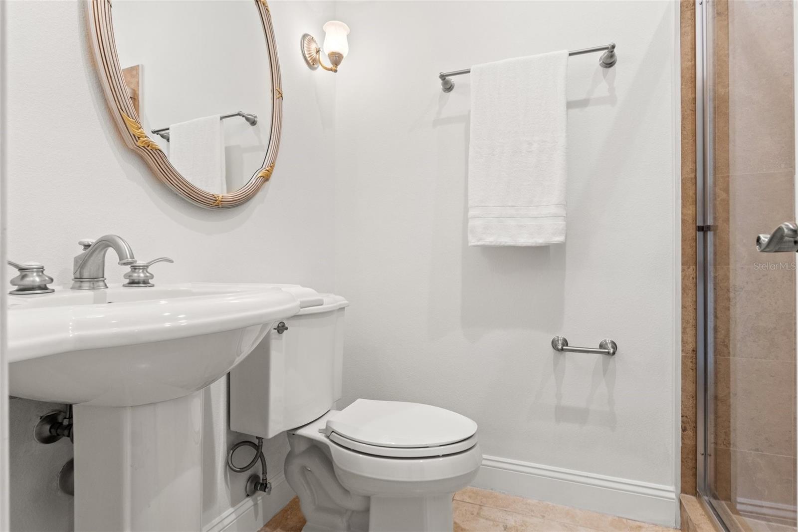 SYMPHONY ISLES UNIT FIVE - Residential