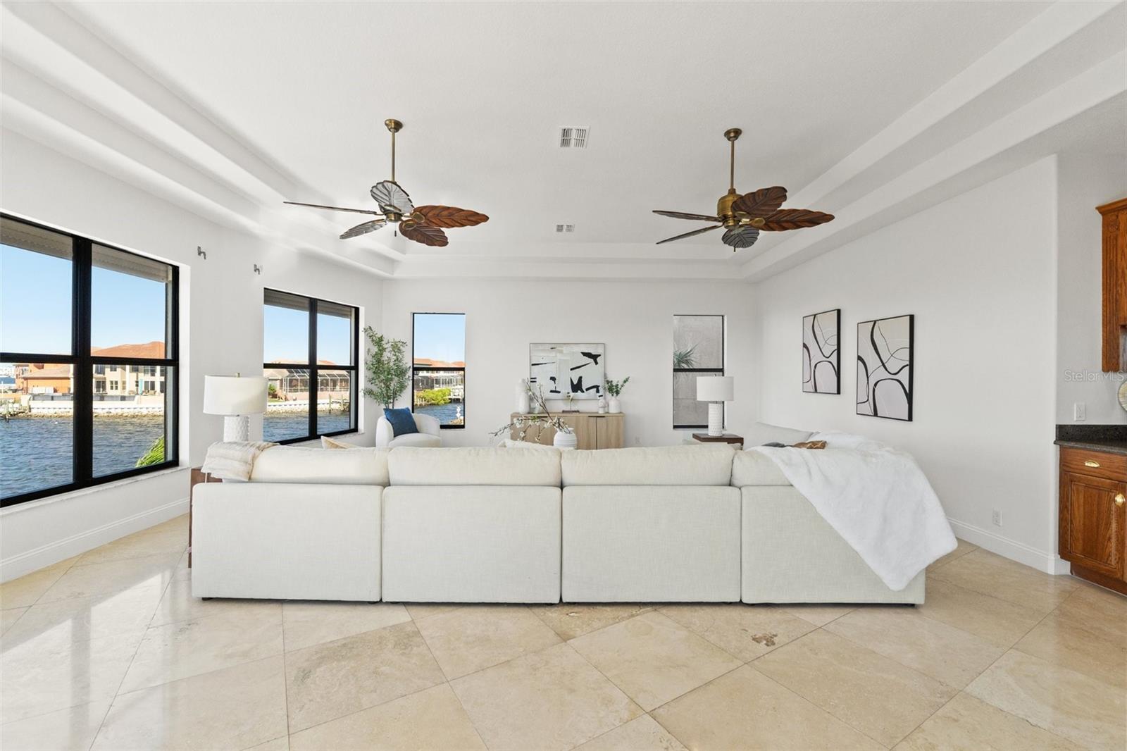 SYMPHONY ISLES UNIT FIVE - Residential