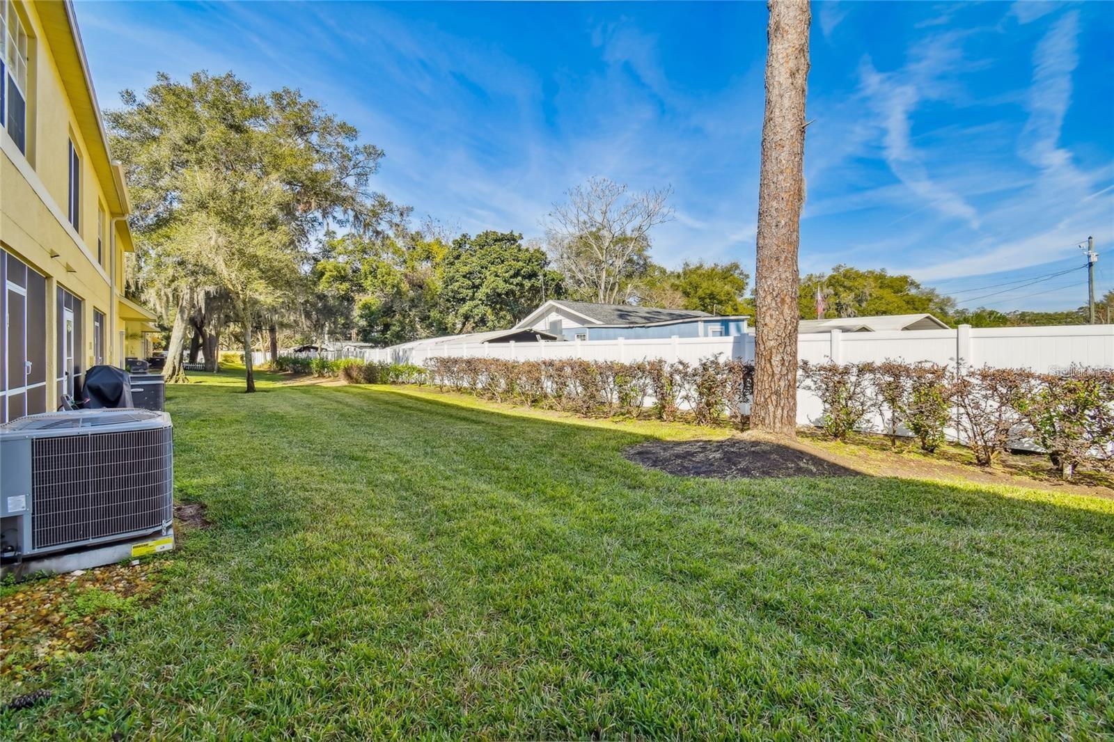 EILAND PARK TWNHMS - Residential Lease