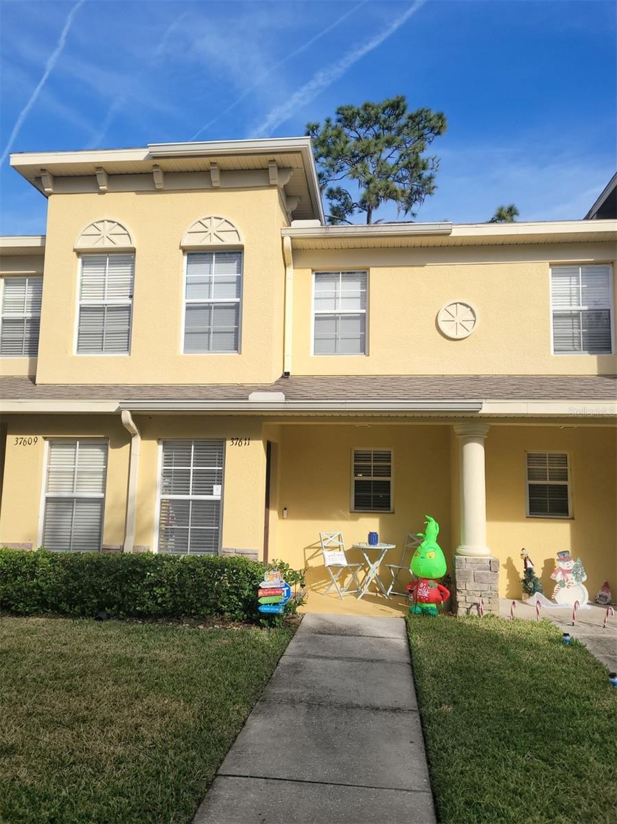 EILAND PARK TWNHMS - Residential Lease