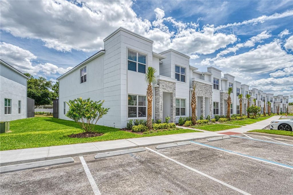 Photo of 17444 Hidden Forest Drive, Clermont, FL 34714 (MLS # O6327941)