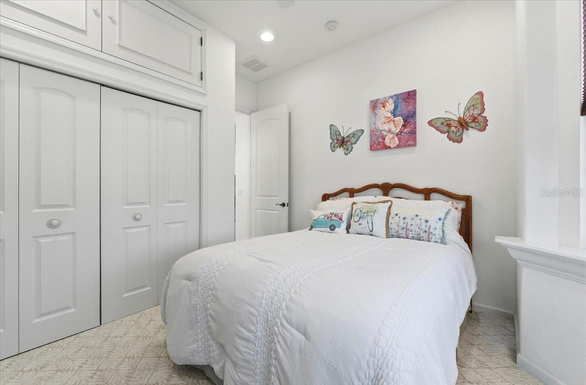 MT OLIVE SHORES NORTH ADD 01 - Residential