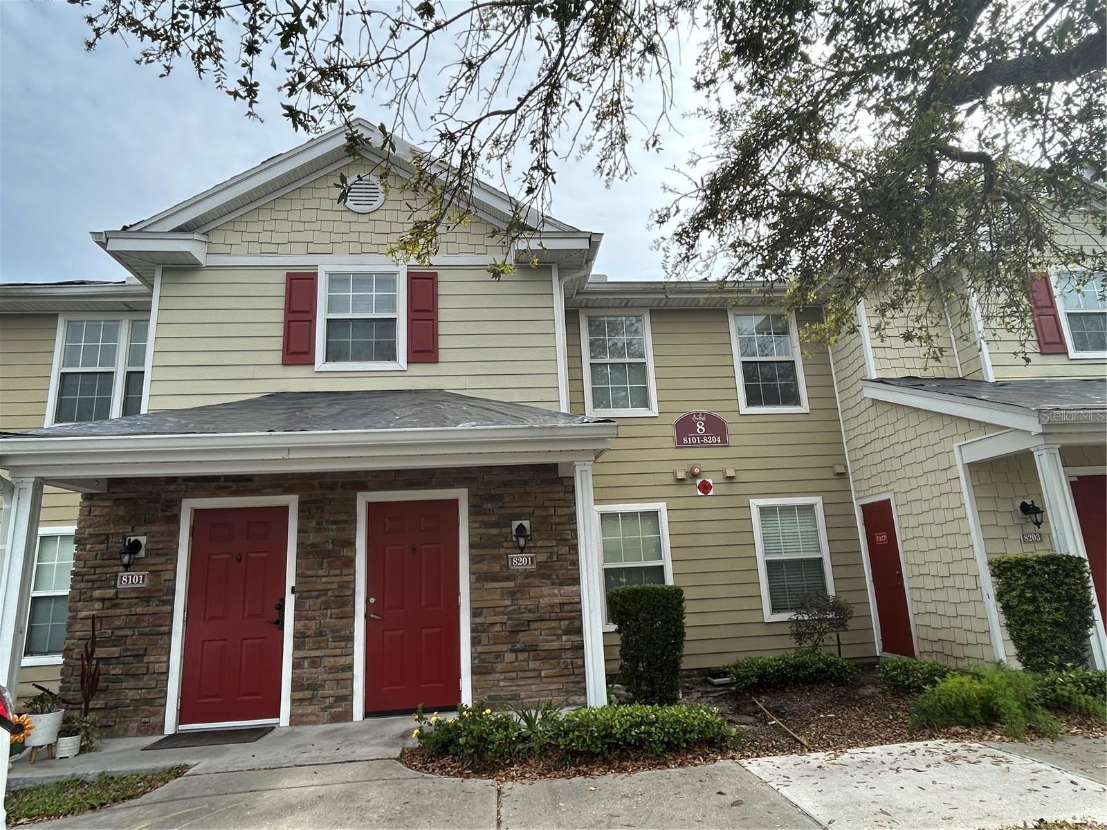 Wonderful second-floor condo in the gated community of Bay Pointe at Cortez! This open-floor-plan unit offers 3 bedrooms and 2 bathrooms, making it perfect for both full-time and part-time living. The open-concept living and dining area is ideal for entertaining. The unit includes a refrigerator, microwave, range, dishwasher, washer, and dryer, with a convenient in-unit laundry closet. Bay Pointe at Cortez offers a community swimming pool and is conveniently located near shopping, dining, and the beautiful Gulf Coast beaches.