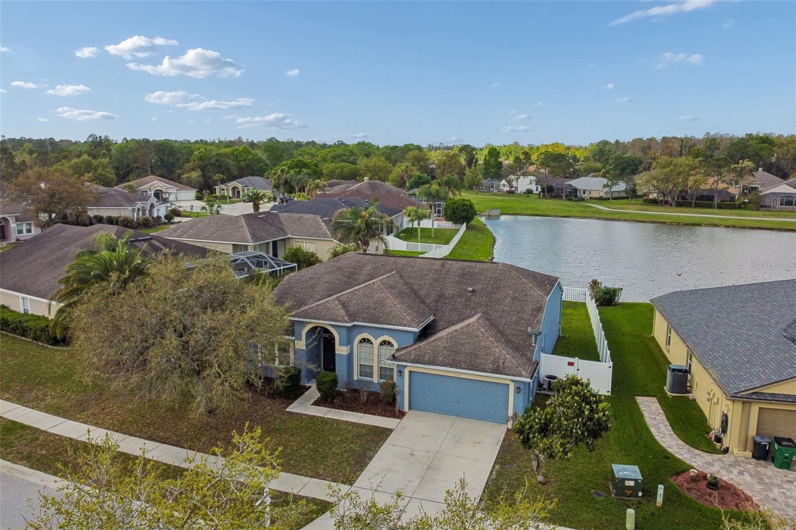 LEXINGTON OAKS PH 01 - Residential