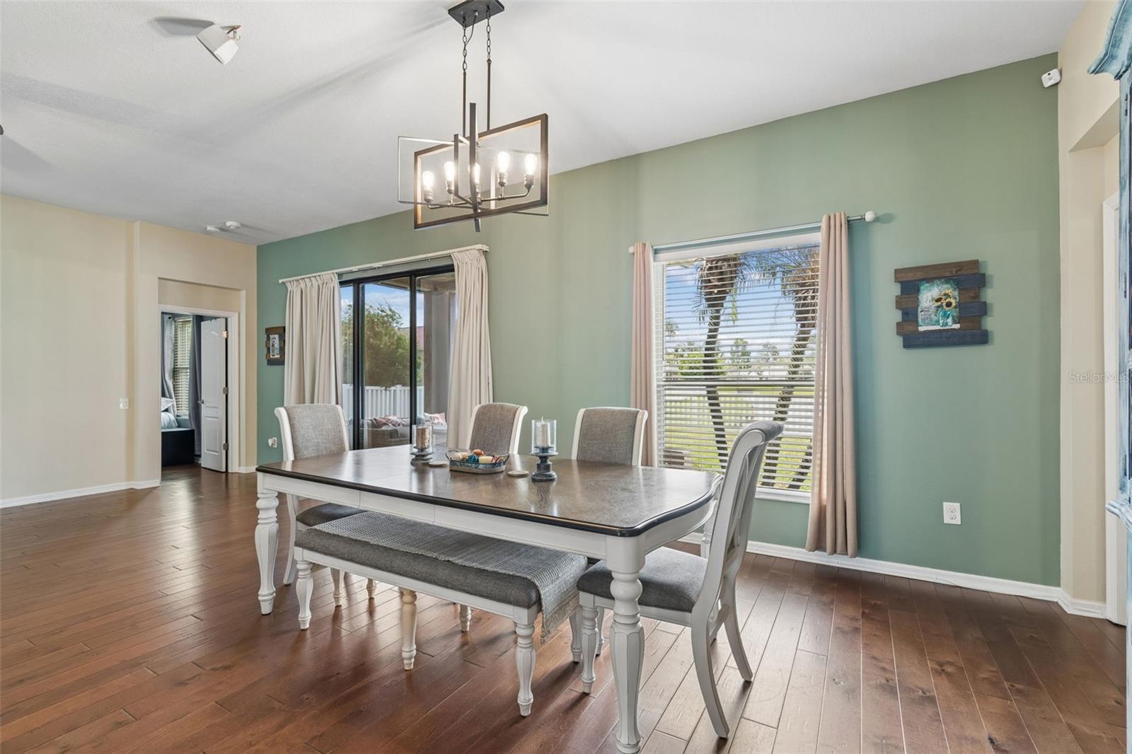 LEXINGTON OAKS PH 01 - Residential