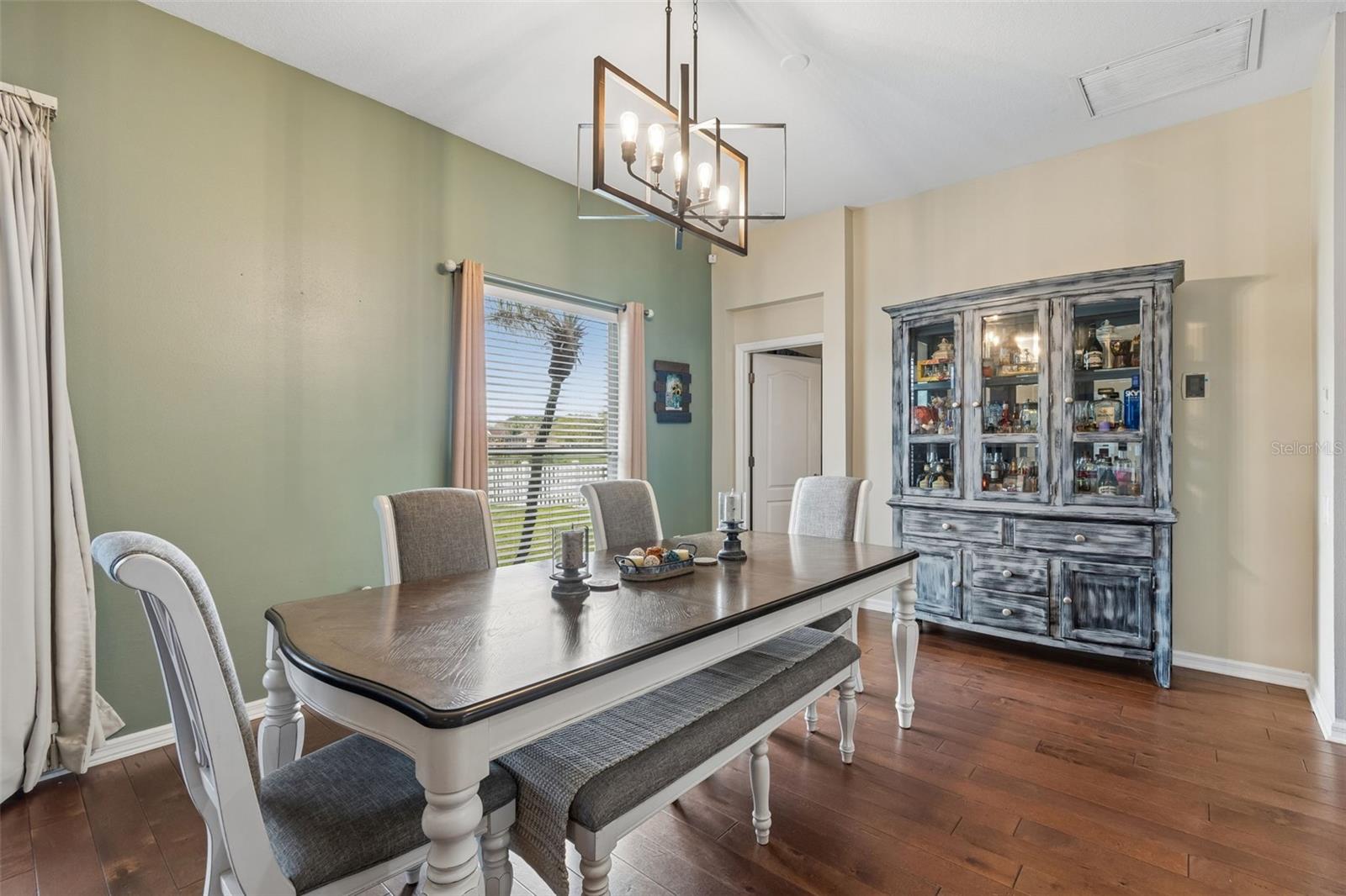 LEXINGTON OAKS PH 01 - Residential