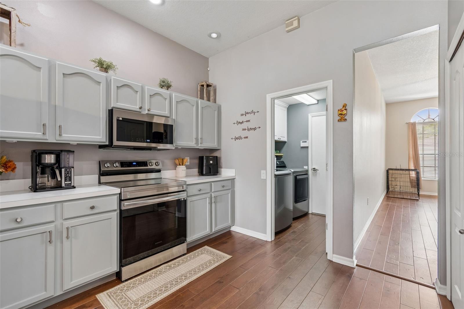 LEXINGTON OAKS PH 01 - Residential