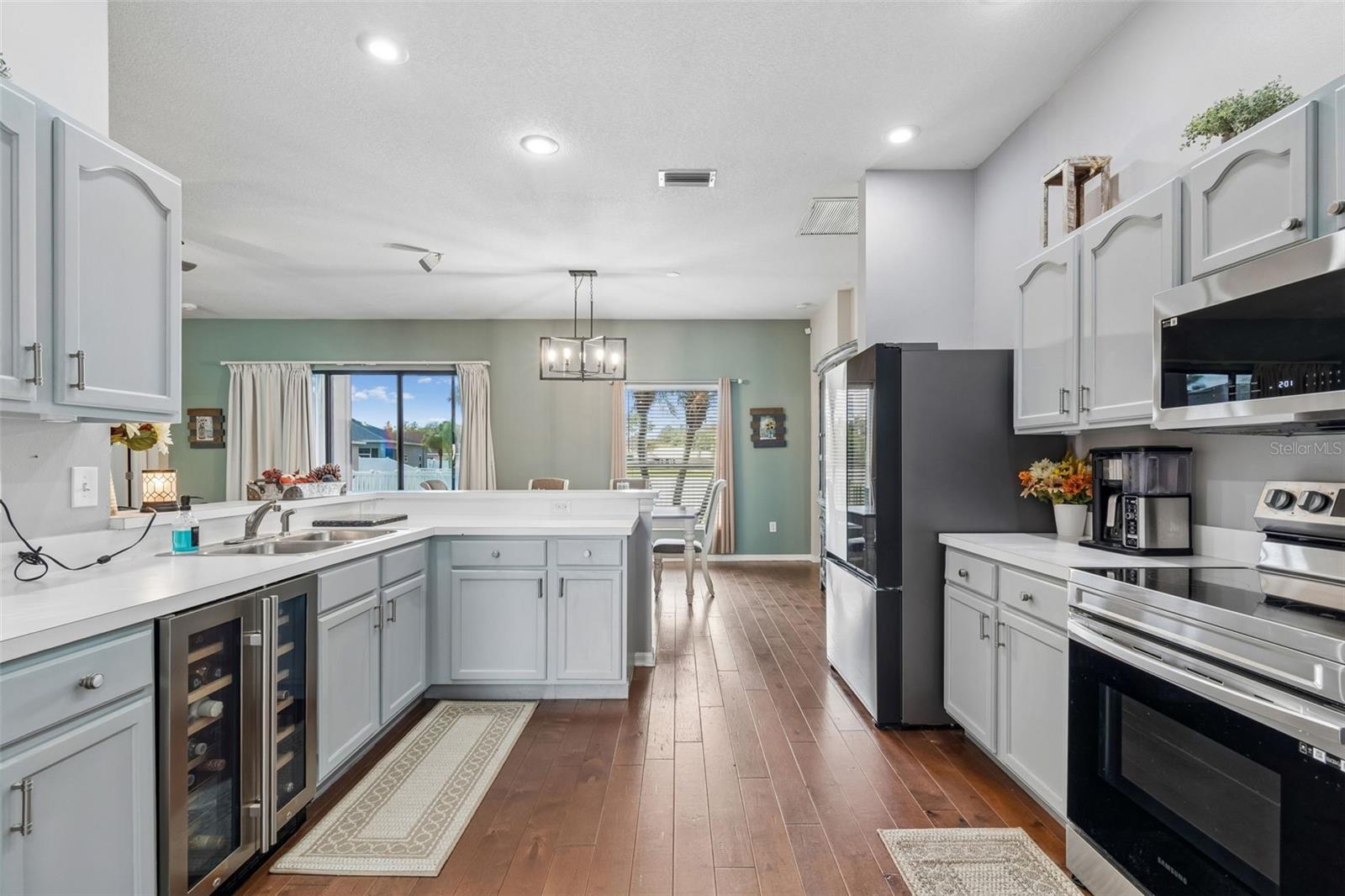 LEXINGTON OAKS PH 01 - Residential