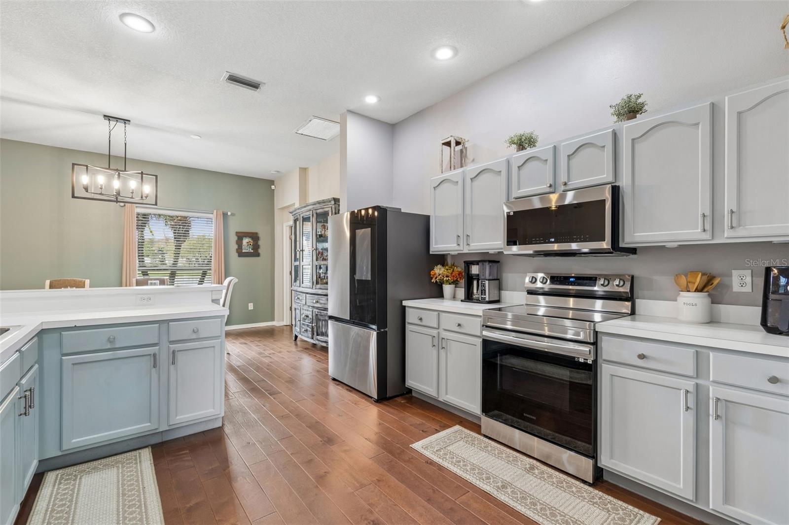 LEXINGTON OAKS PH 01 - Residential