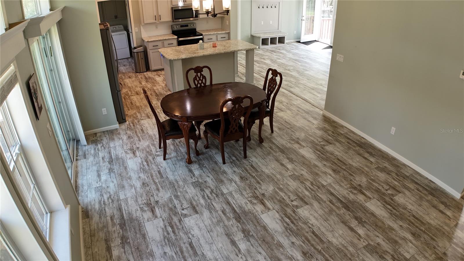 PLANTATION PINES - Residential