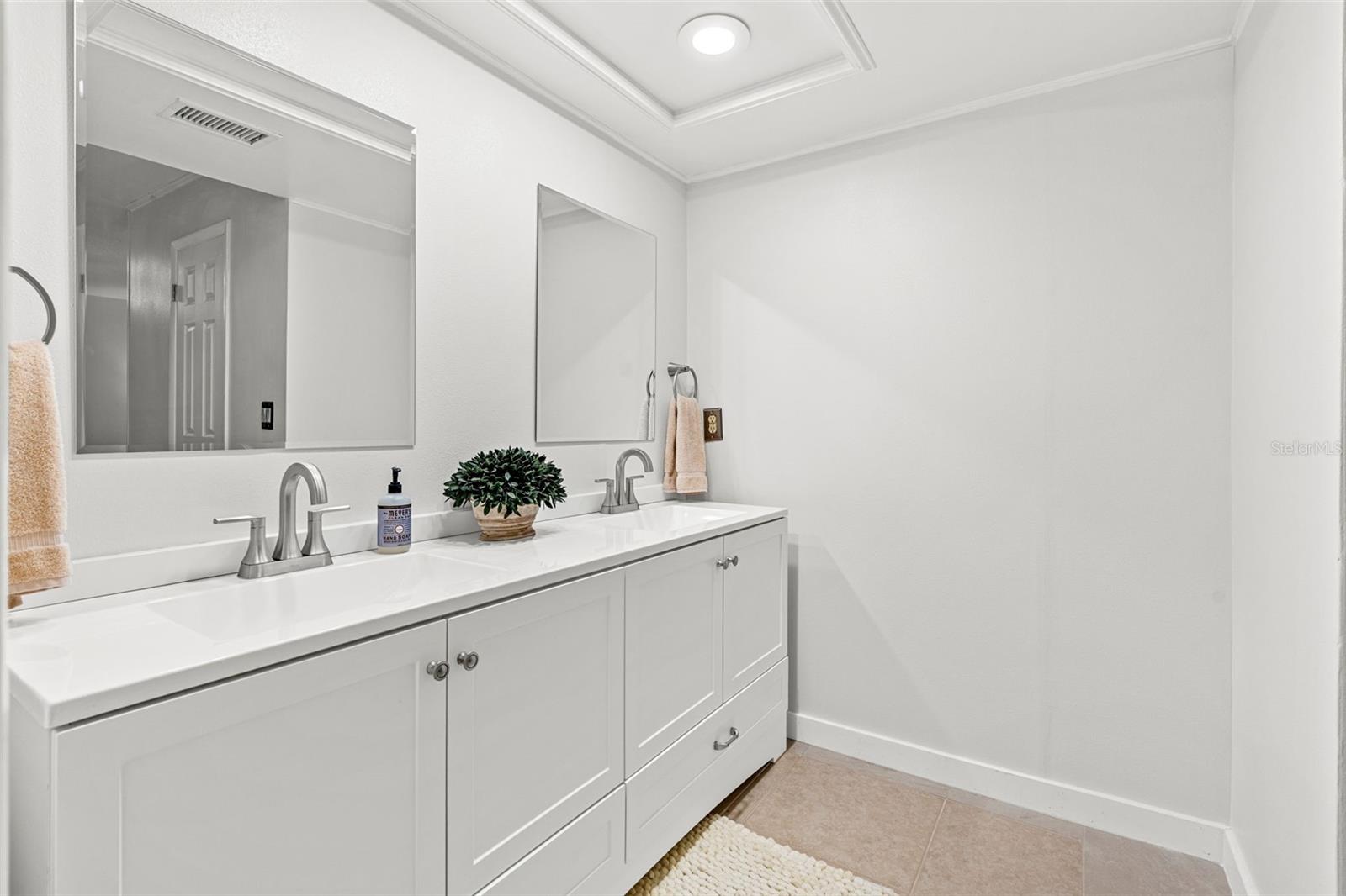STONEWOOD FIRST ADD - Residential