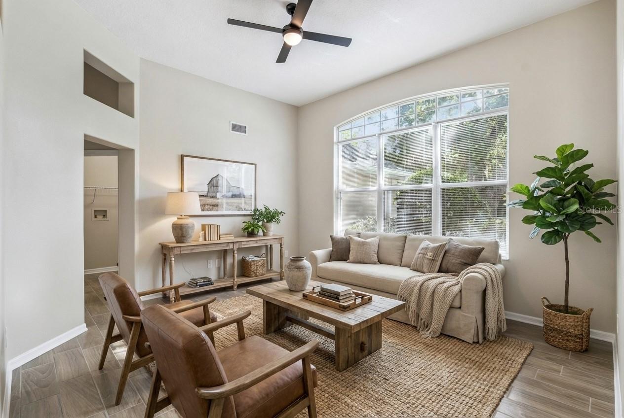 2159 WESTBOURNE DRIVE