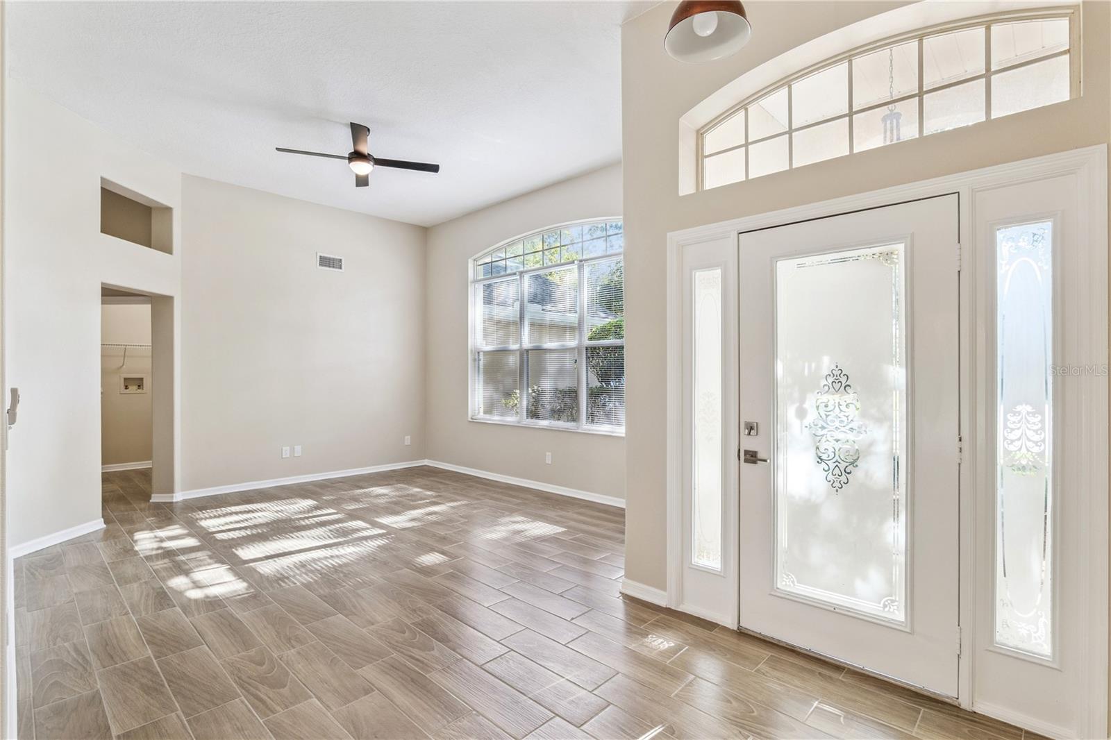 2159 WESTBOURNE DRIVE