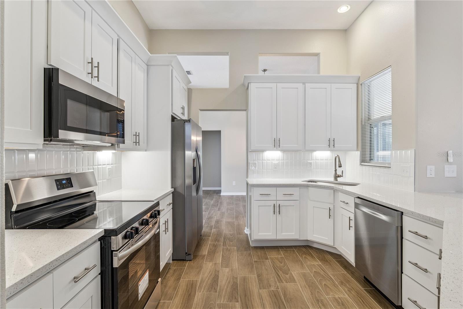 TRACT 105 PH III AT CARILLON - Residential