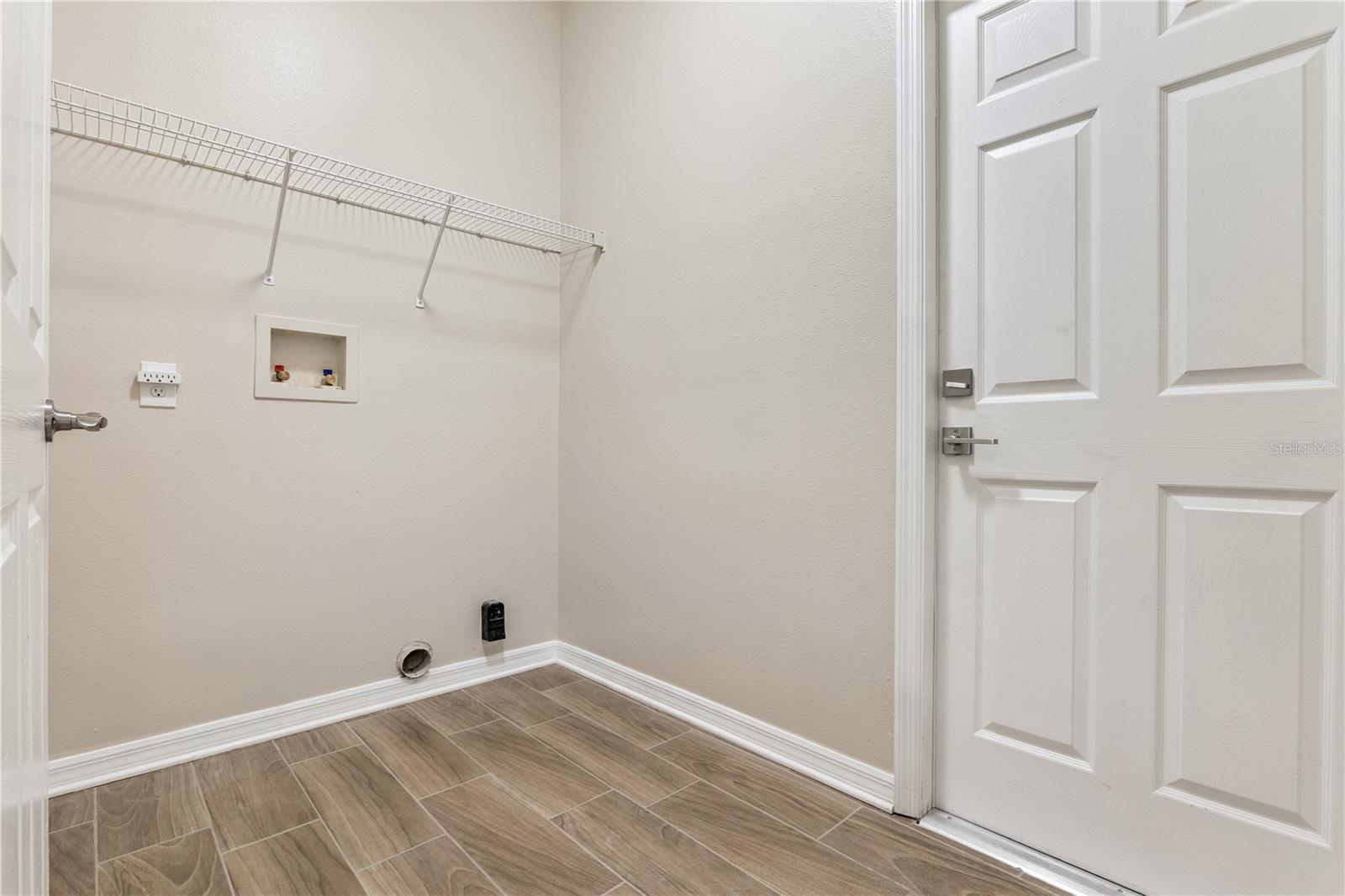 TRACT 105 PH III AT CARILLON - Residential