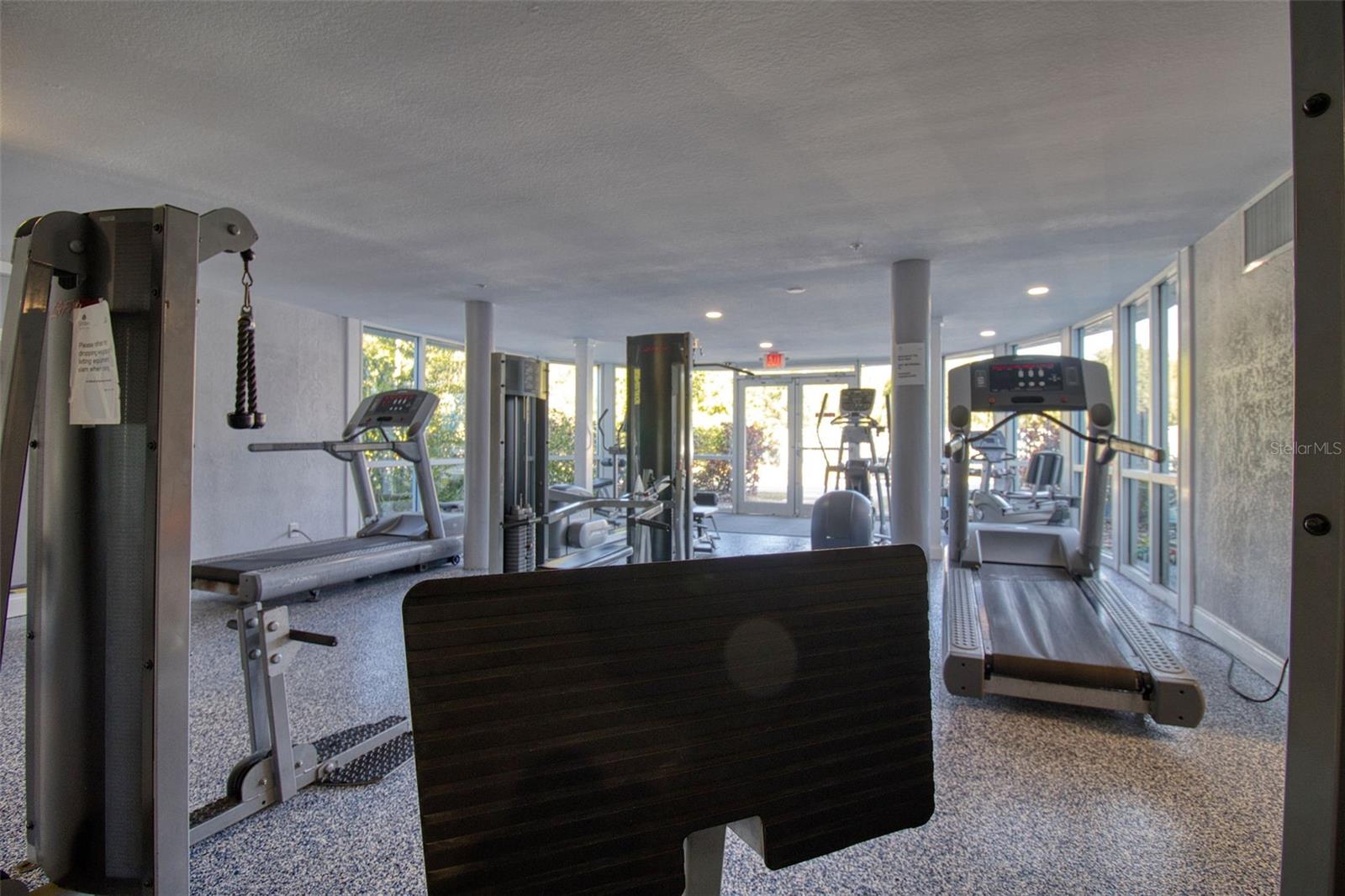 WAVE THE CONDO - Residential Lease