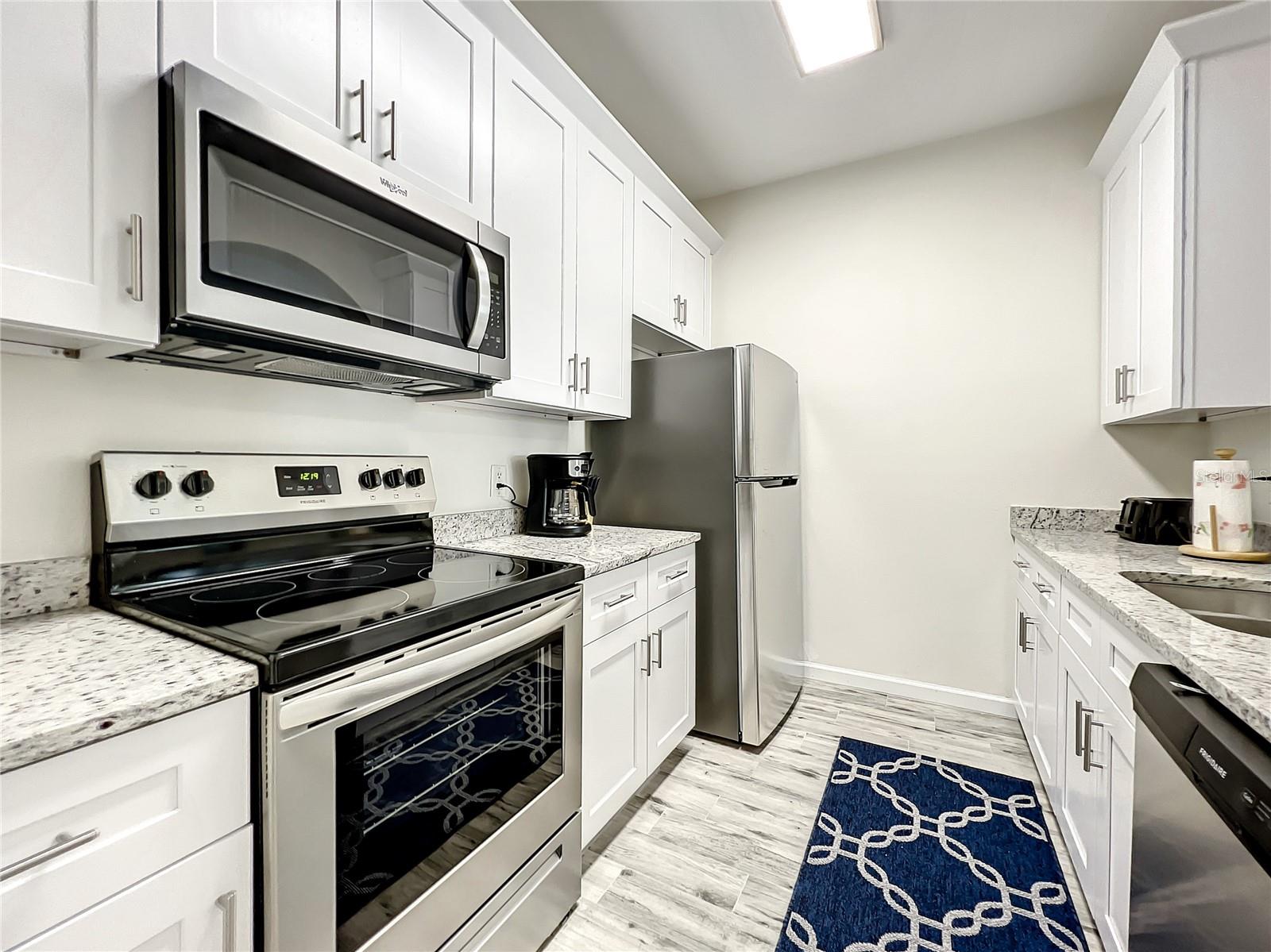 WYNDHAM PALMS CONDO - Residential