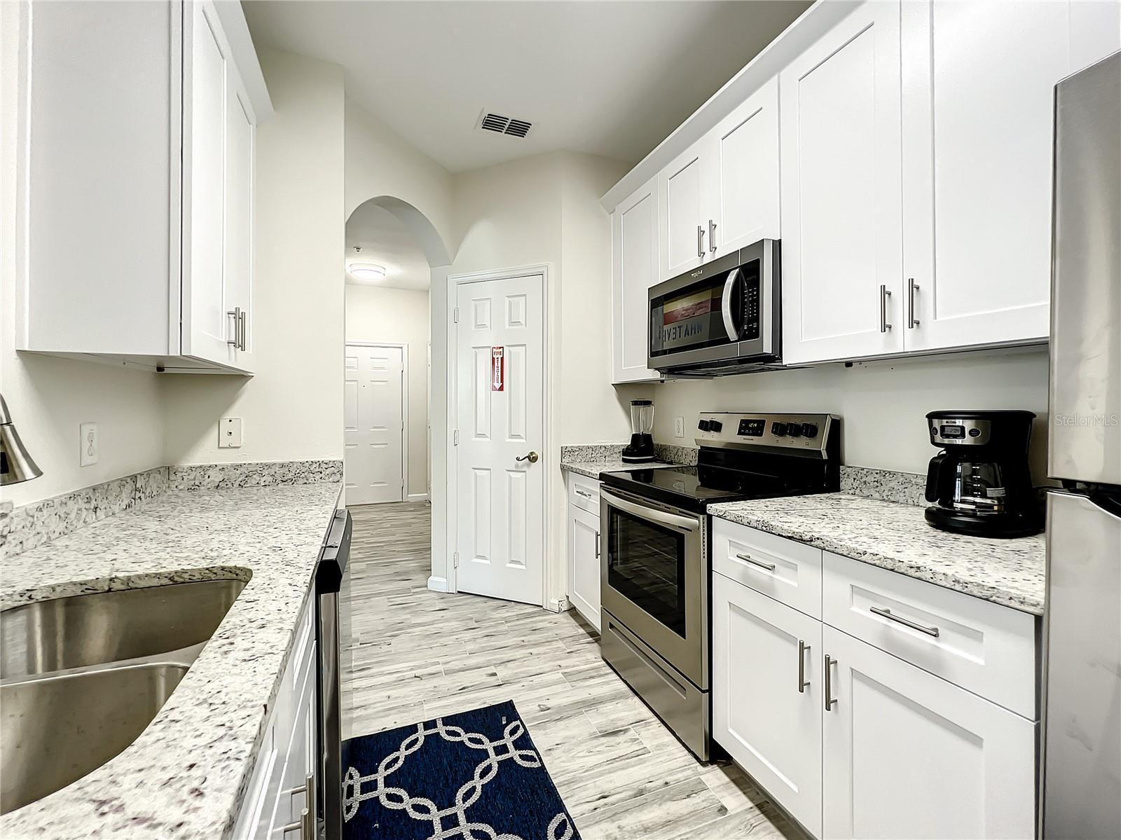 WYNDHAM PALMS CONDO - Residential