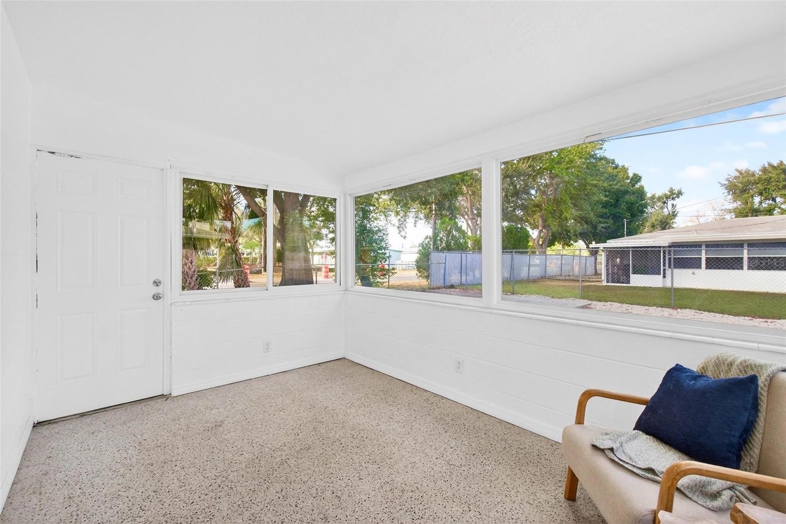 HAUK SUB - Residential