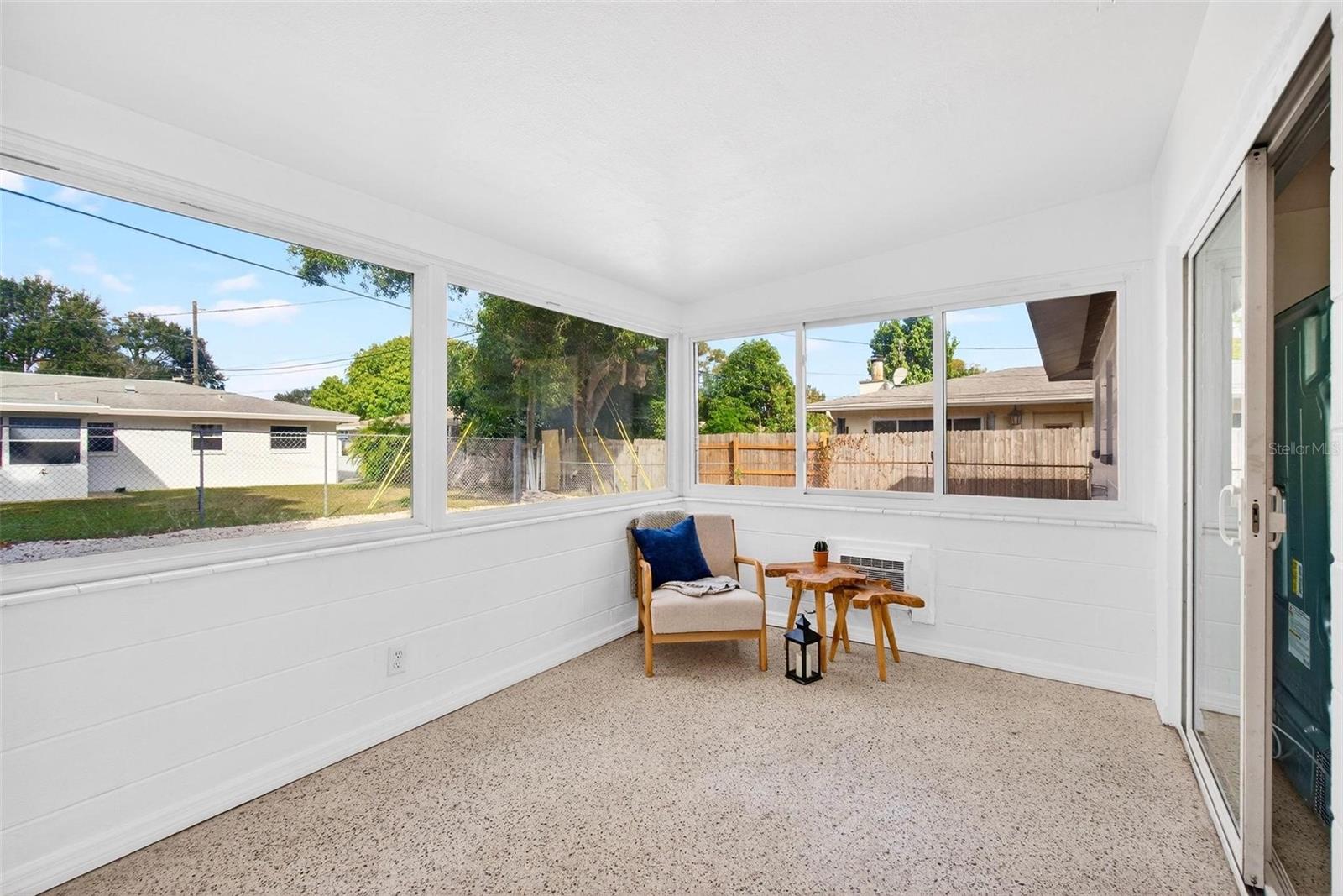 HAUK SUB - Residential