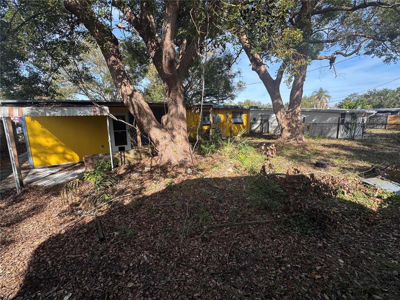 SUNSET GARDENS - Residential