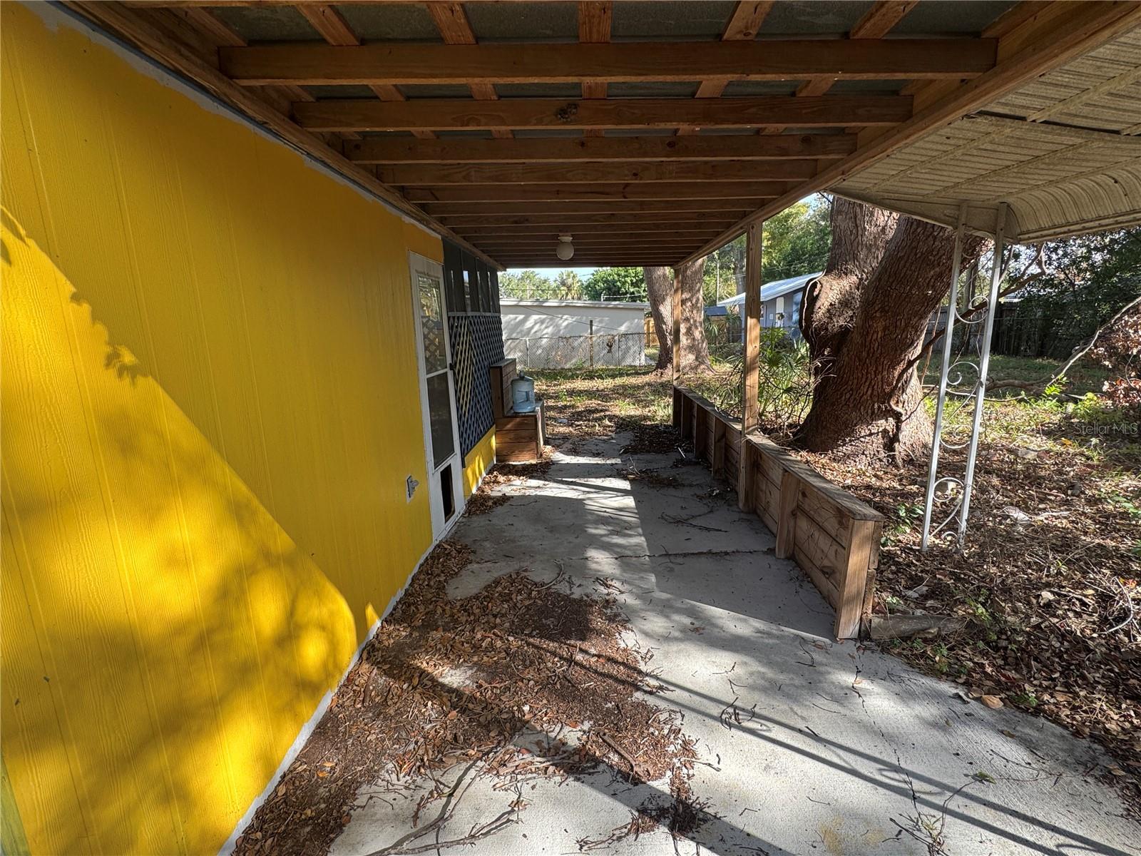 SUNSET GARDENS - Residential