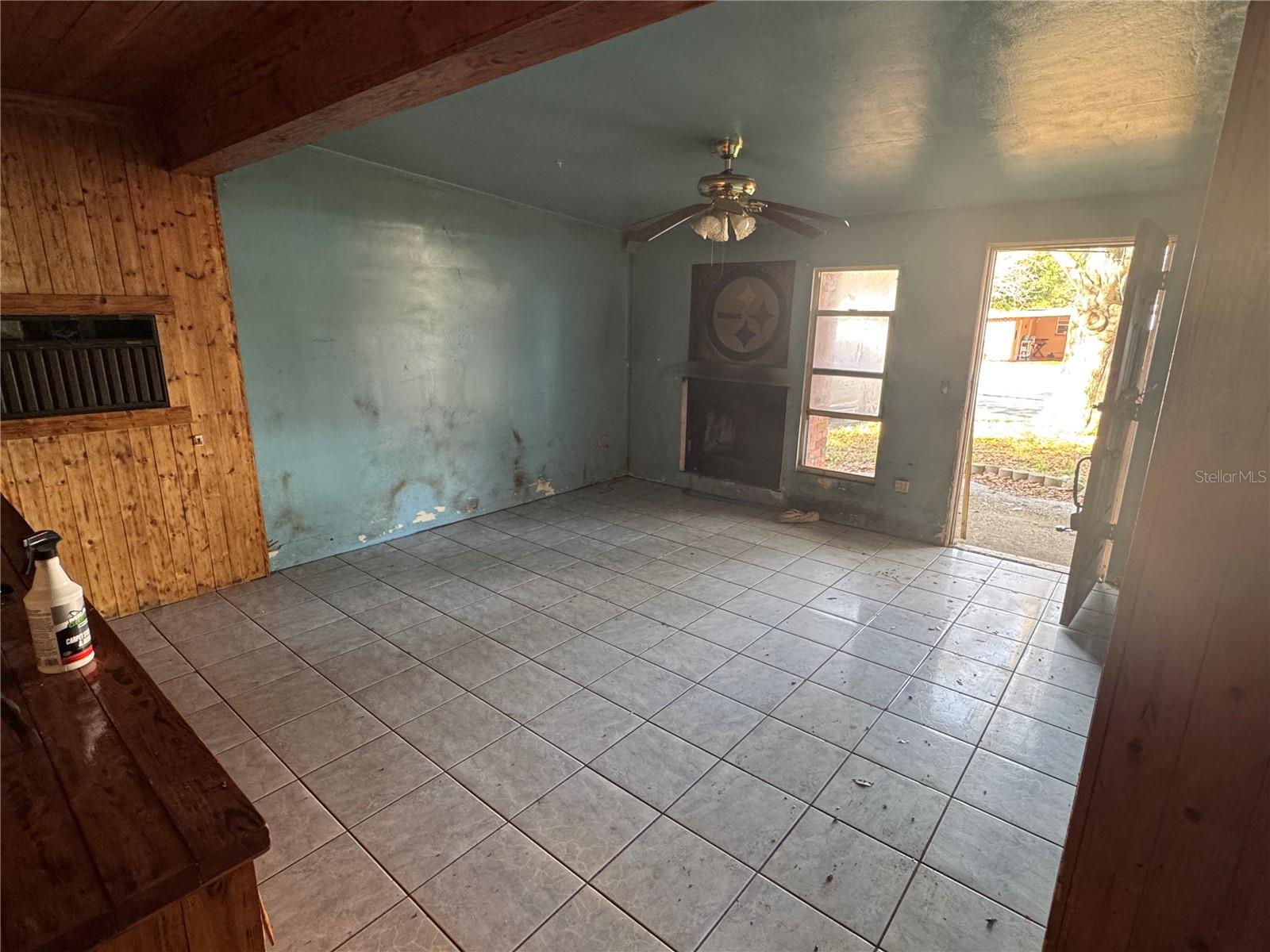 SUNSET GARDENS - Residential