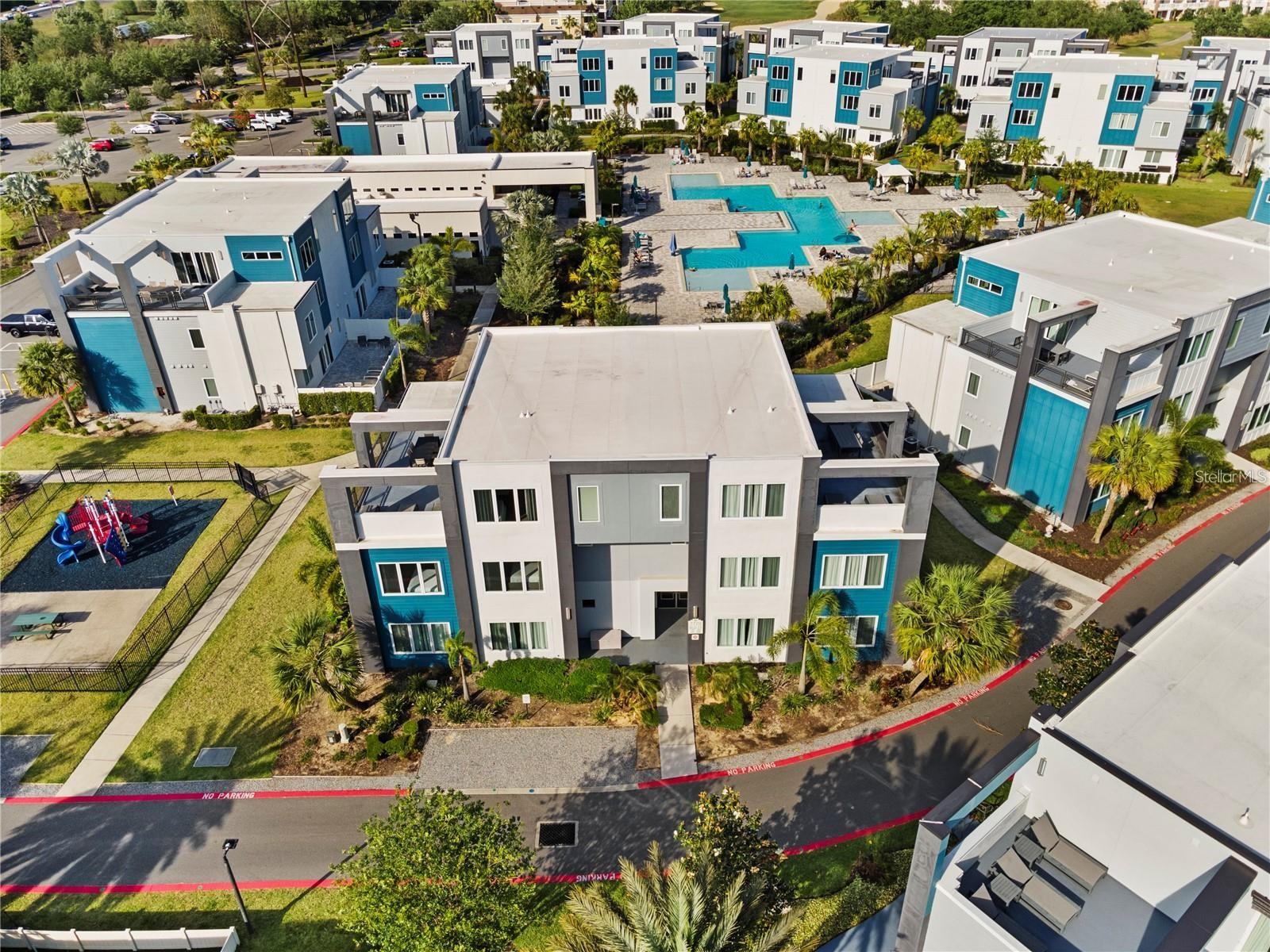 SPECTRUM AT REUNION CONDO PH 2A & 2B - Residential Lease