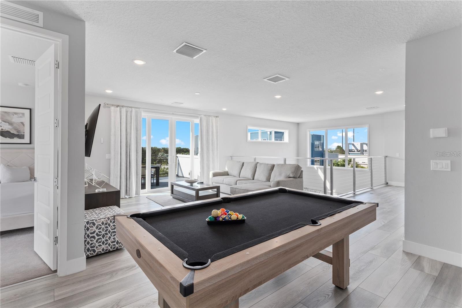 SPECTRUM AT REUNION CONDO PH 2A & 2B - Residential Lease