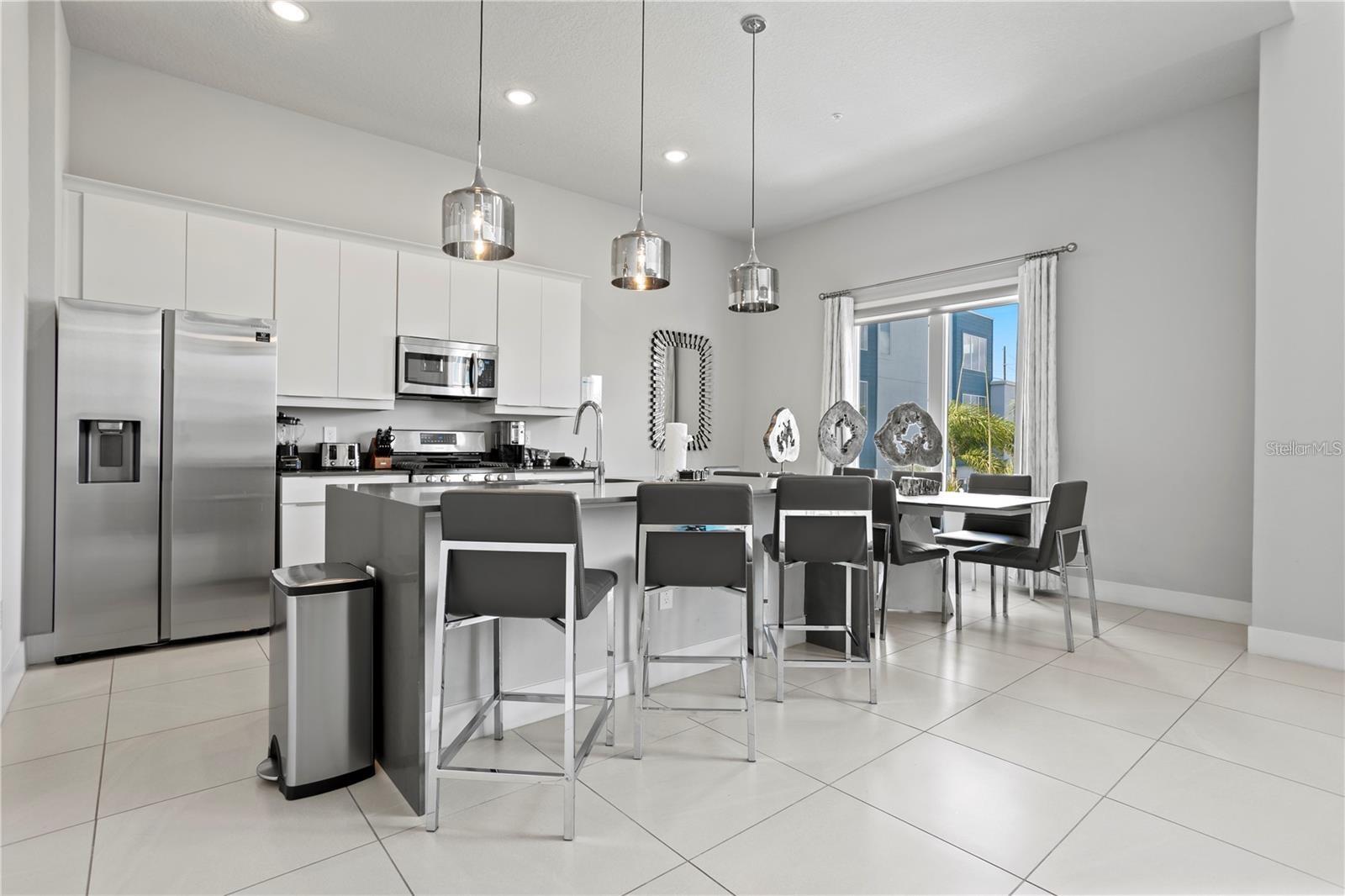 SPECTRUM AT REUNION CONDO PH 2A & 2B - Residential Lease