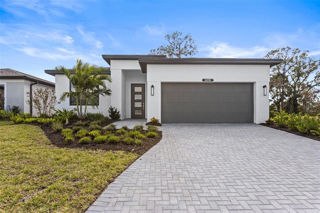 Photo of 14359 Hammock Oak Street, Parrish, FL 34219 (MLS # O6355599)