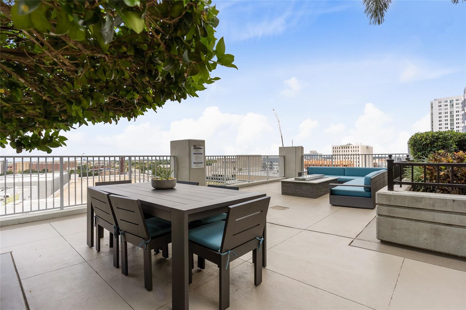 SKYPOINT A CONDO - Residential