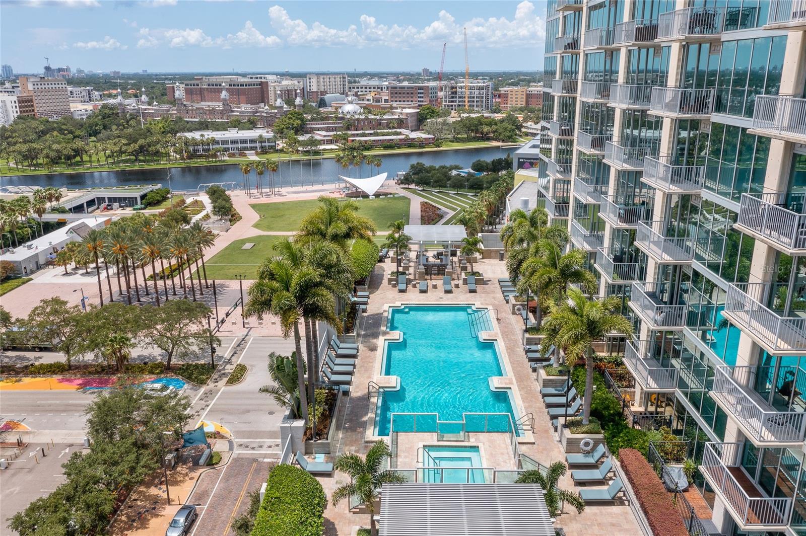 SKYPOINT A CONDO - Residential