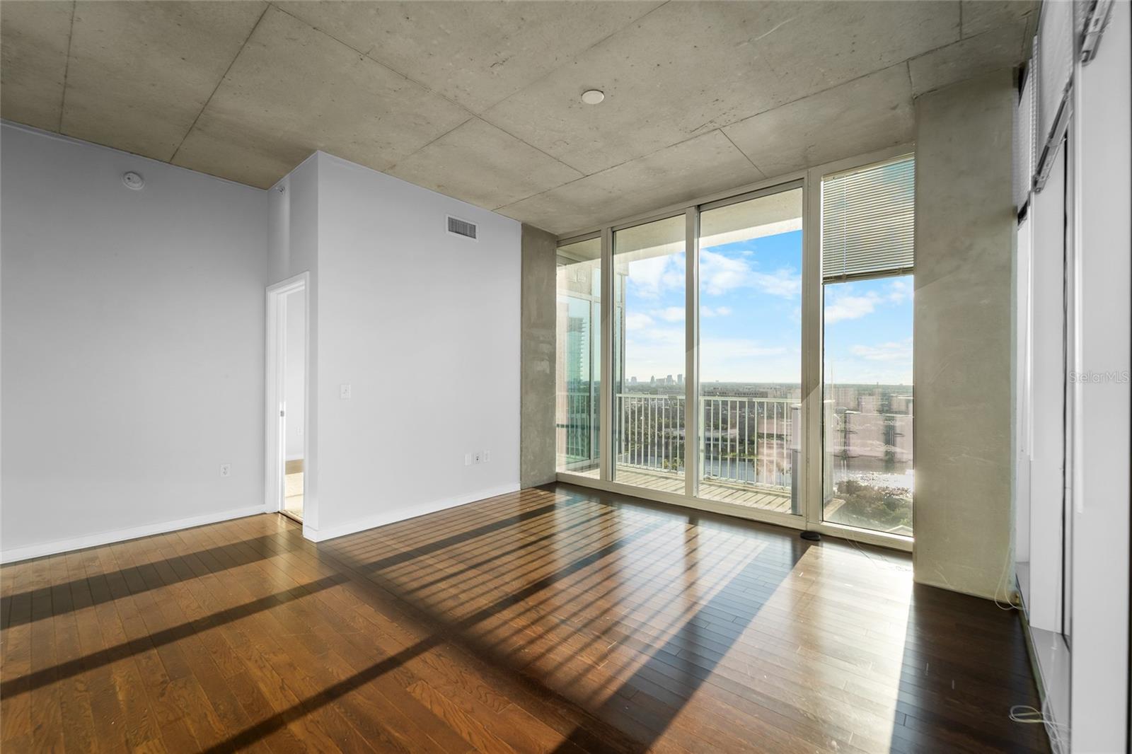 SKYPOINT A CONDO - Residential