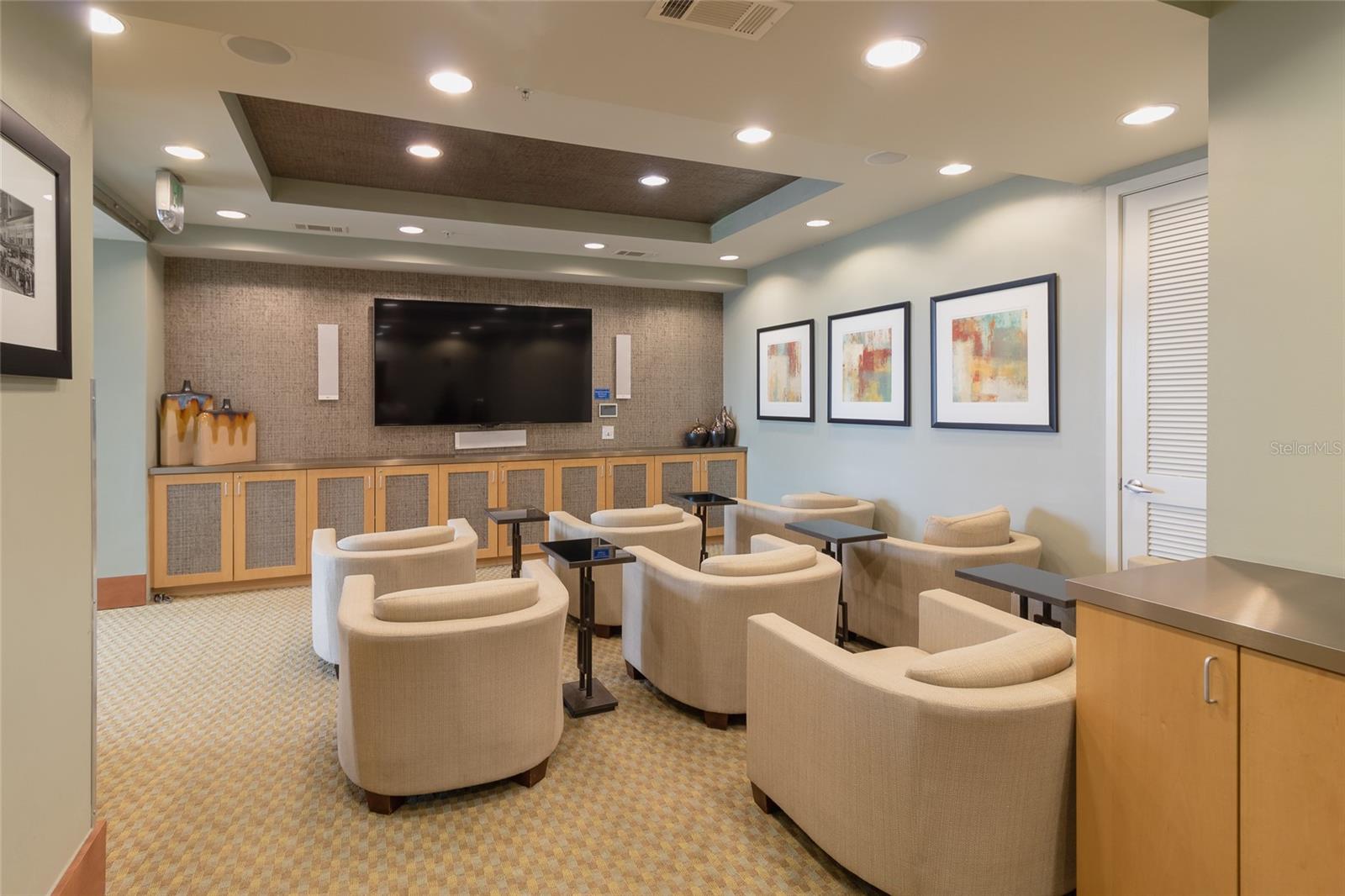 SKYPOINT A CONDO - Residential