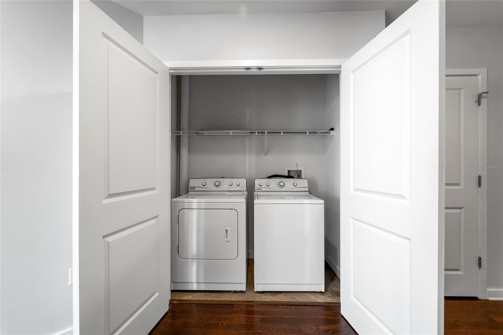 SKYPOINT A CONDO - Residential